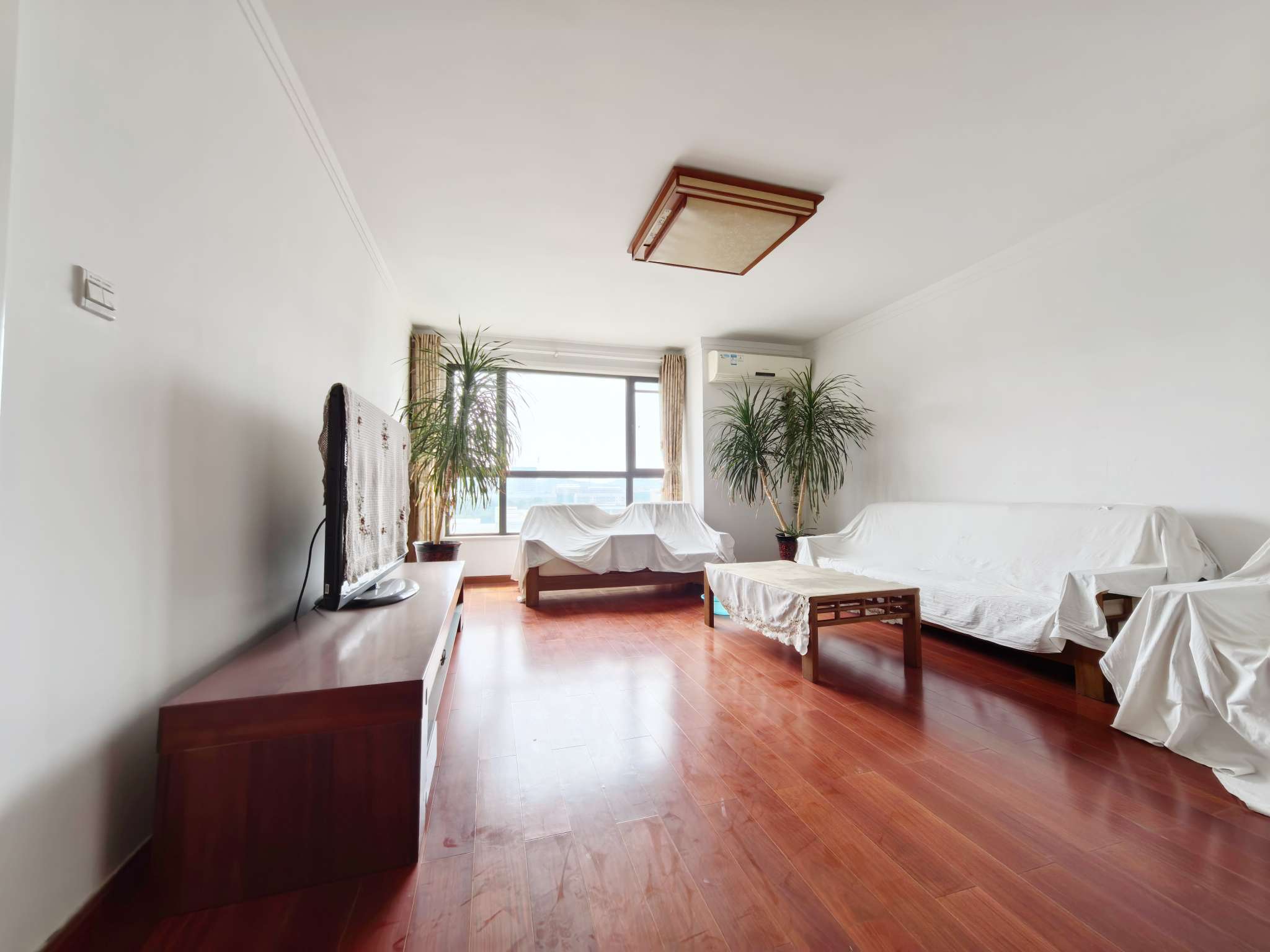  山水泉城南城 南北