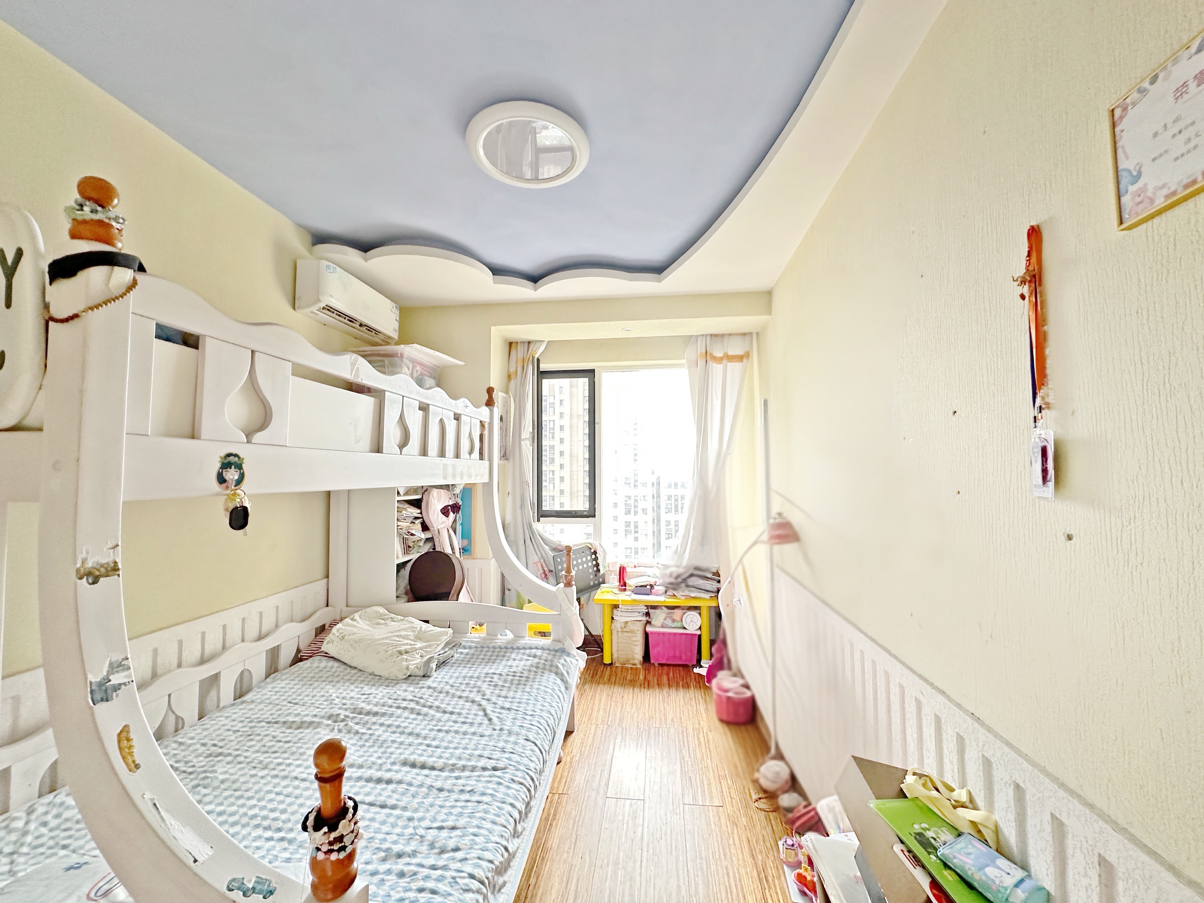 绿地新里卢浮公馆