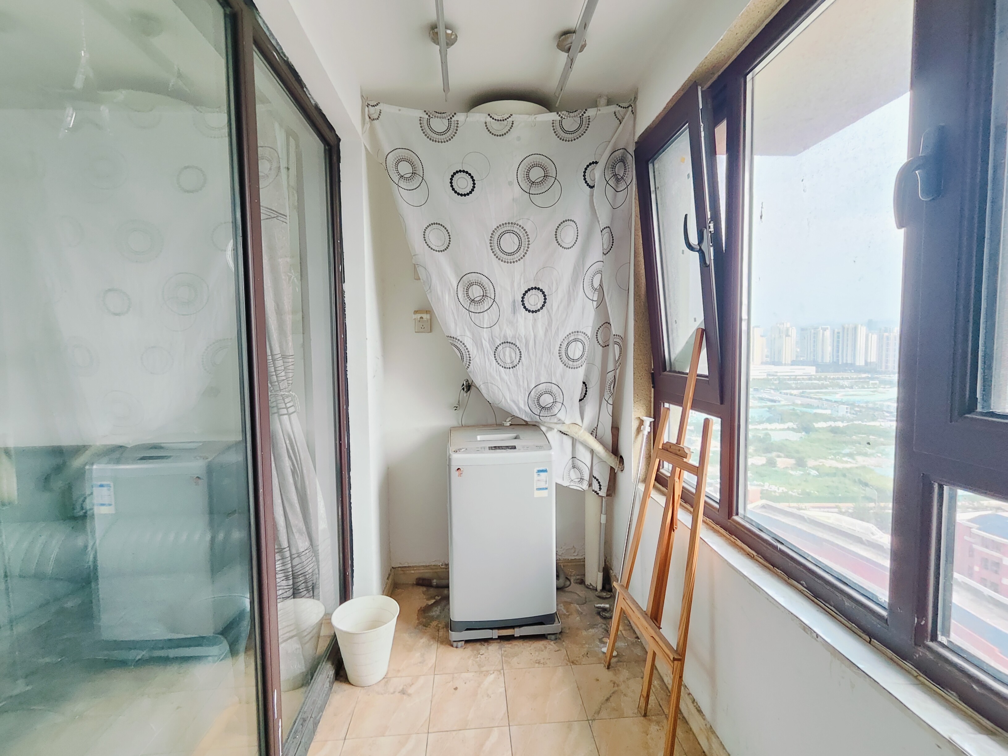 海尔云世界滟澜公馆花园