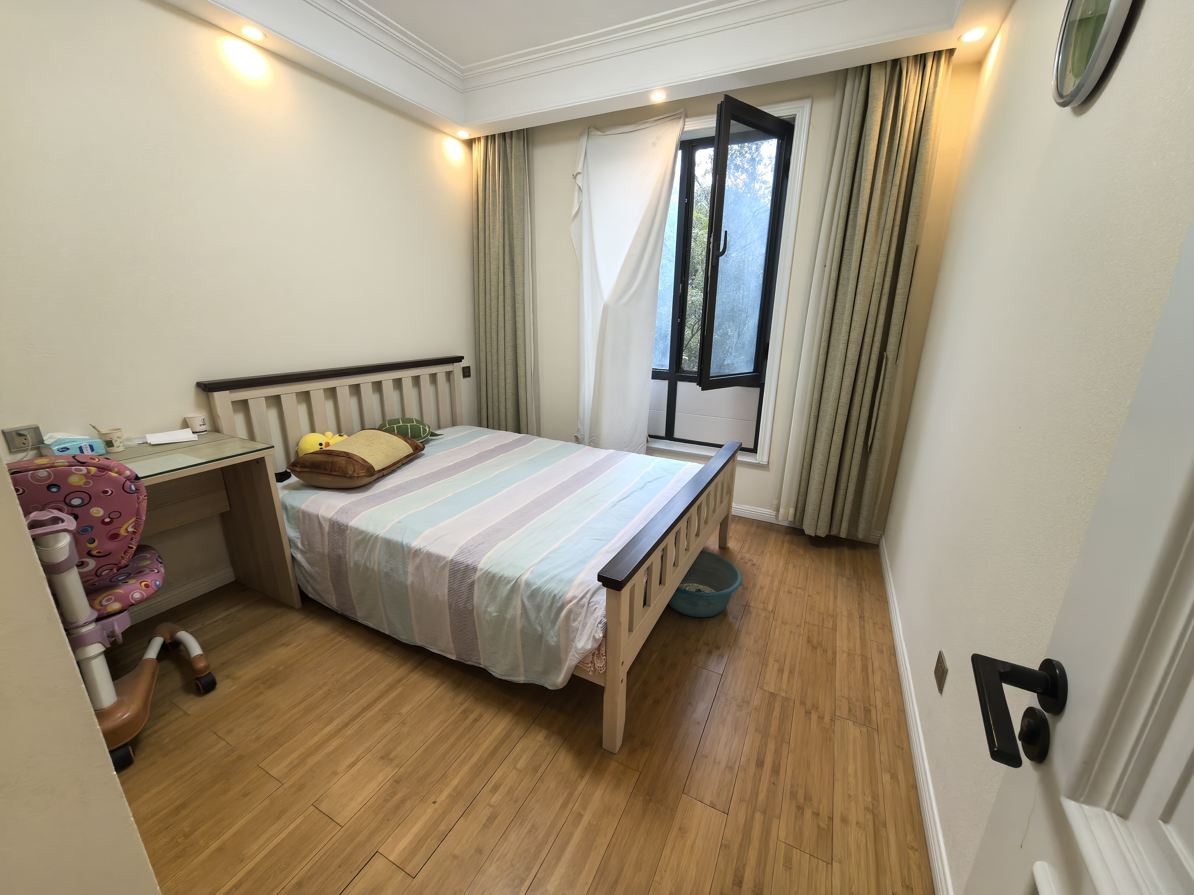 高新绿城玉兰花园