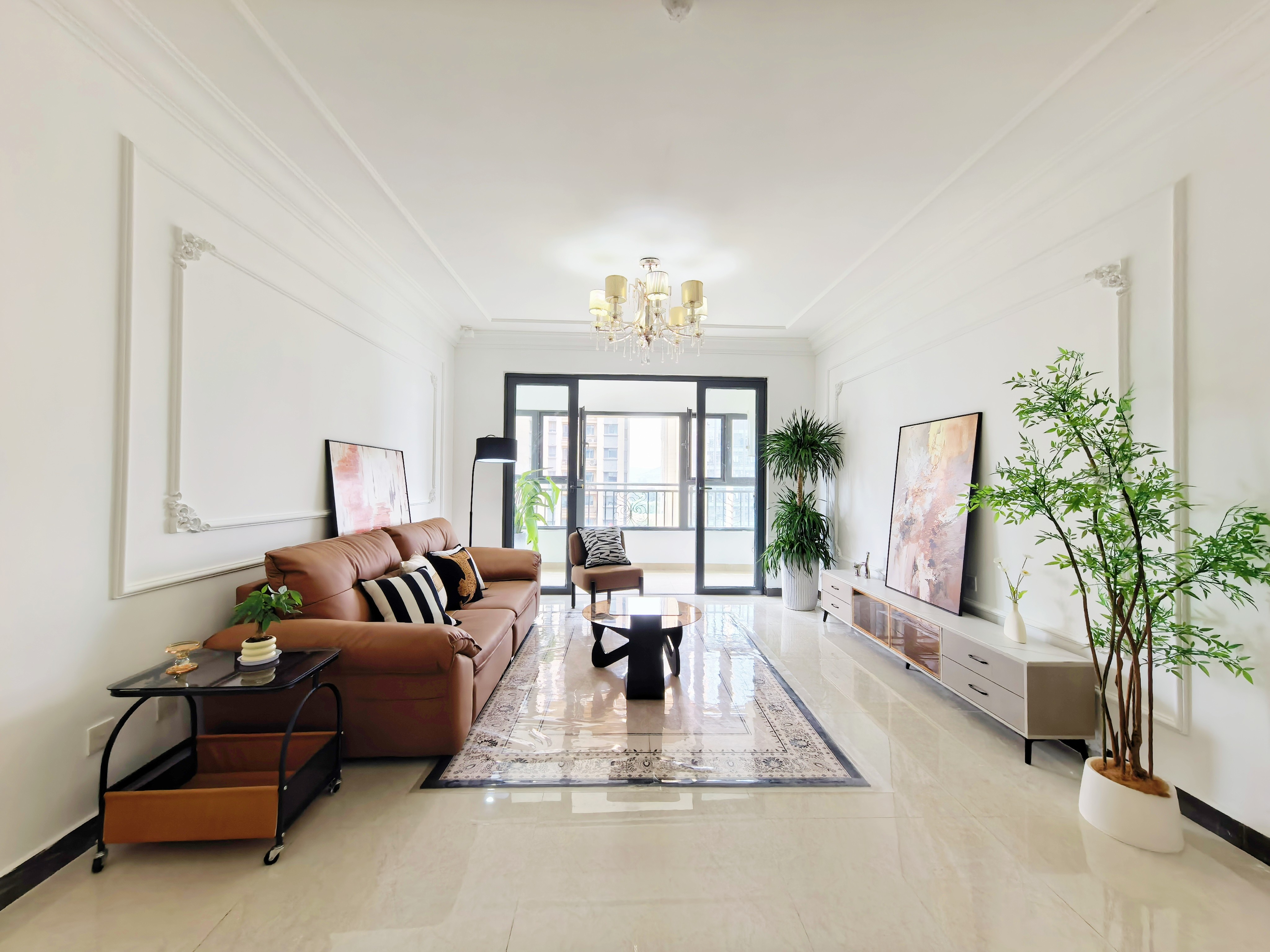  还能大谈！恒大睿城3室2卫精装好房！南北通透~中间好楼层！