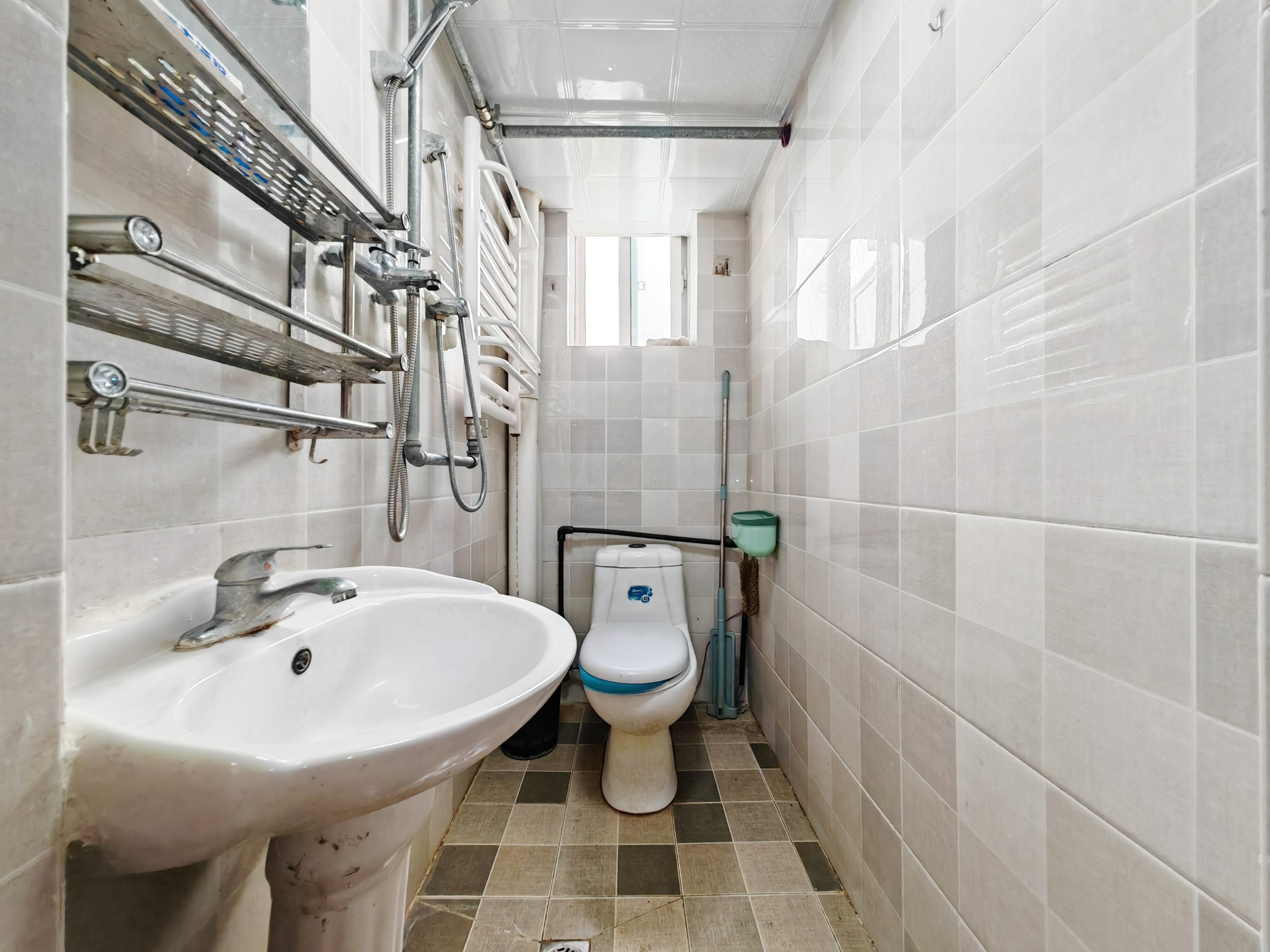 燕子山路32号院