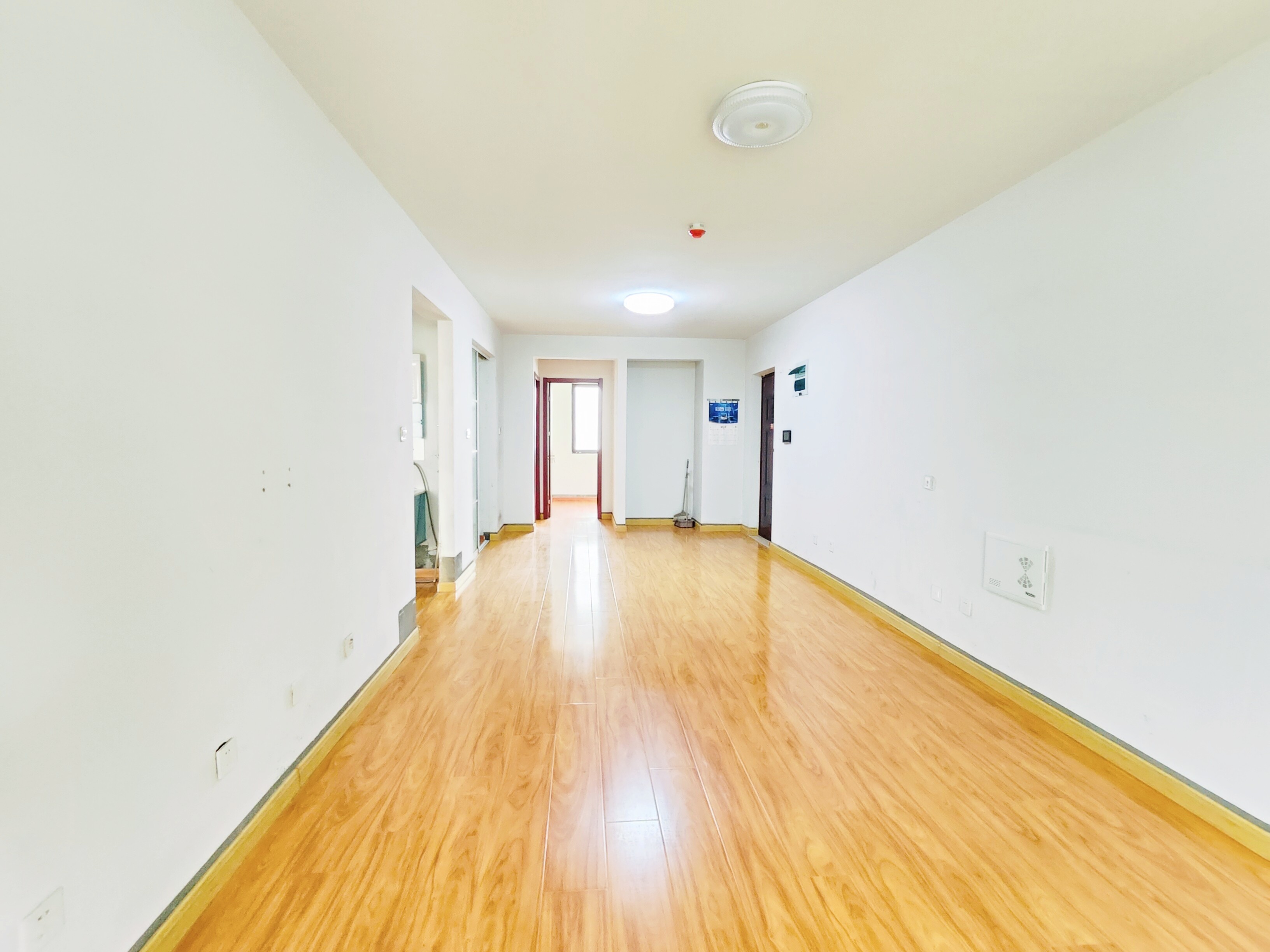 海尔云世界滟澜公馆花园