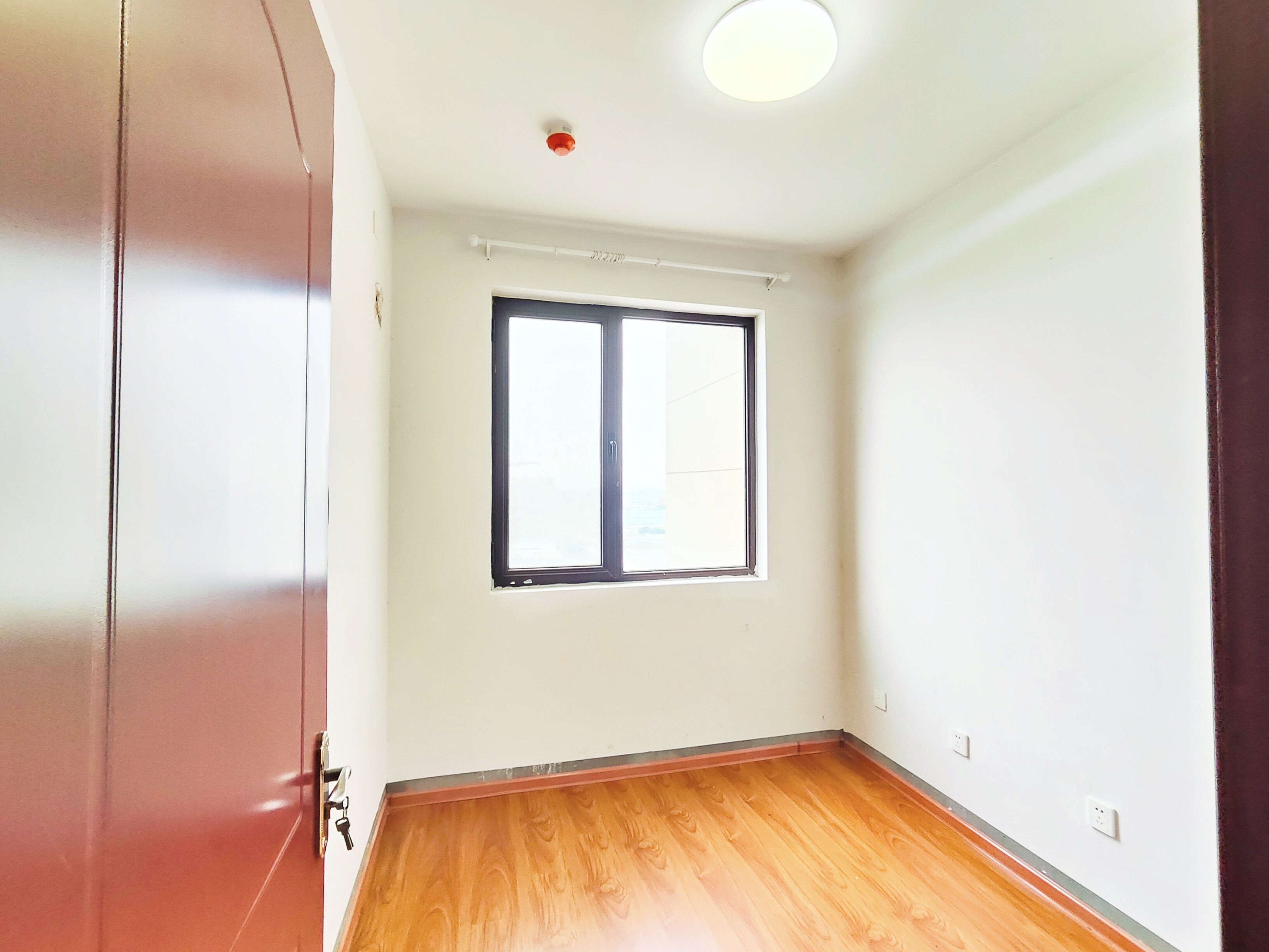 海尔云世界滟澜公馆花园