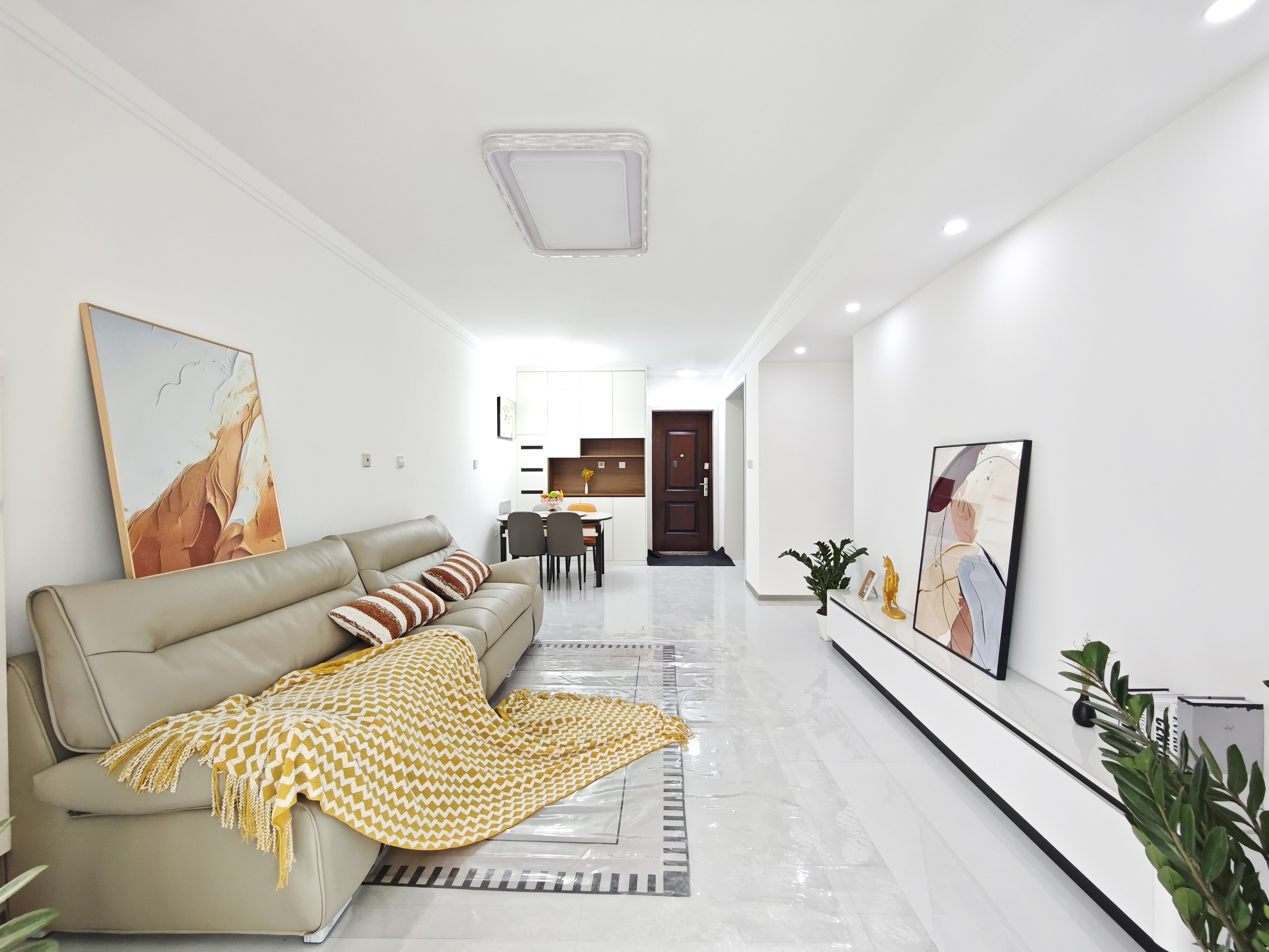 绿地新里香榭丽公馆