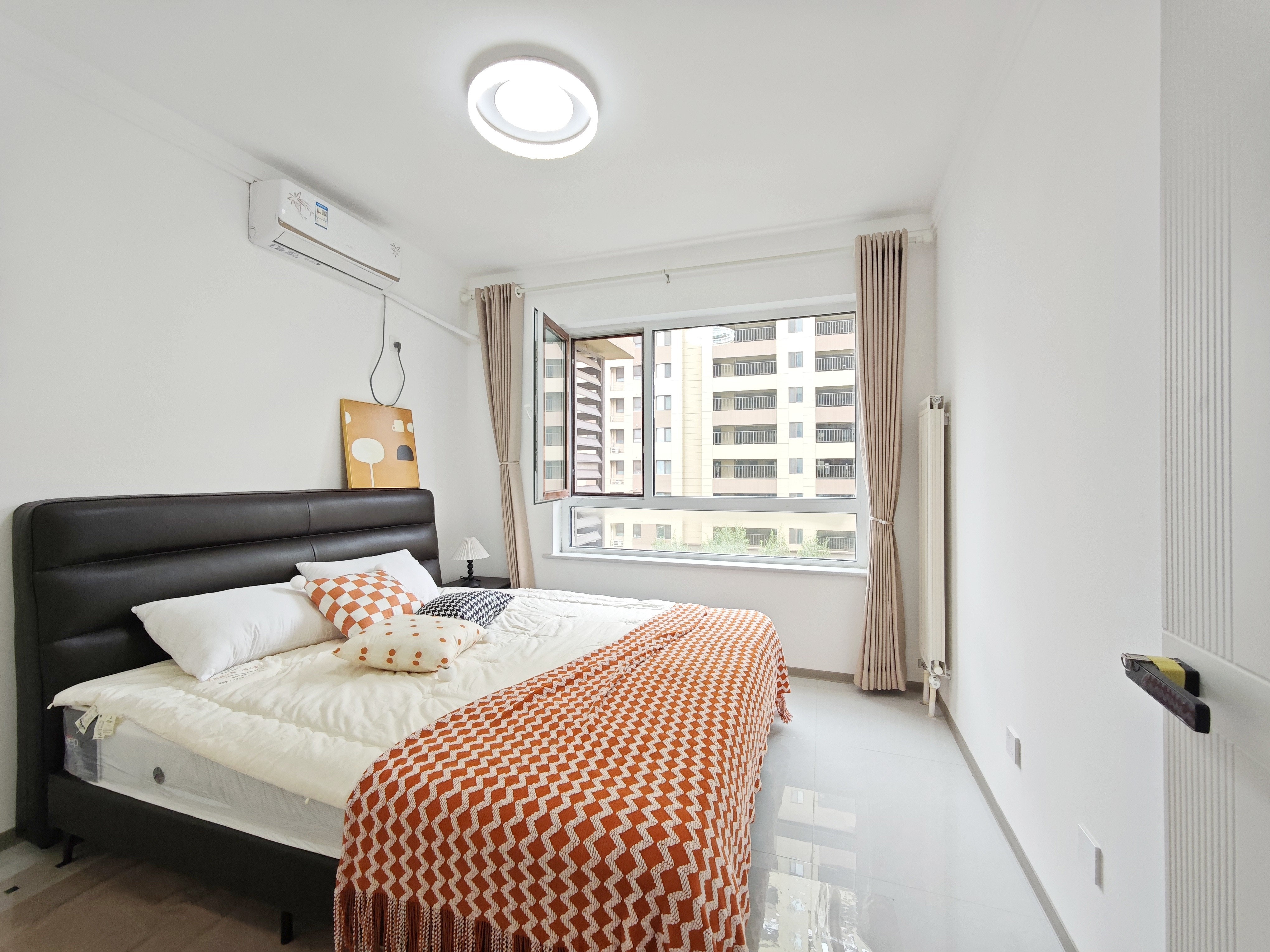 绿地新里香榭丽公馆