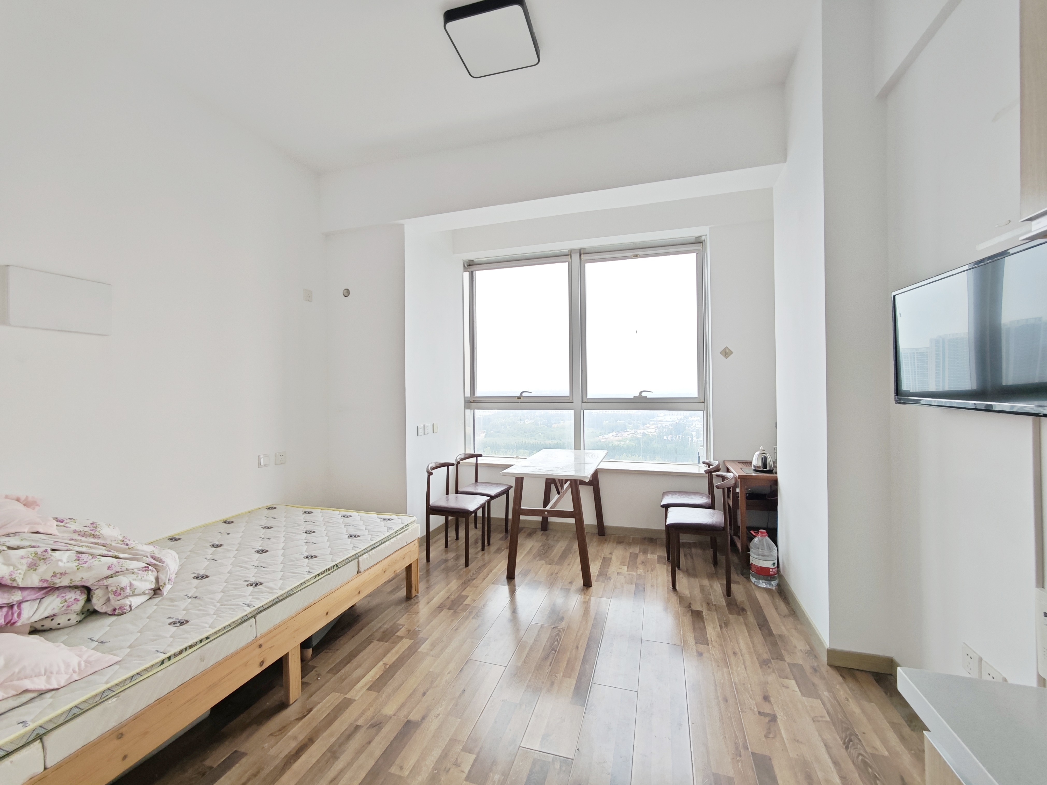  济水柏然公馆公寓  北