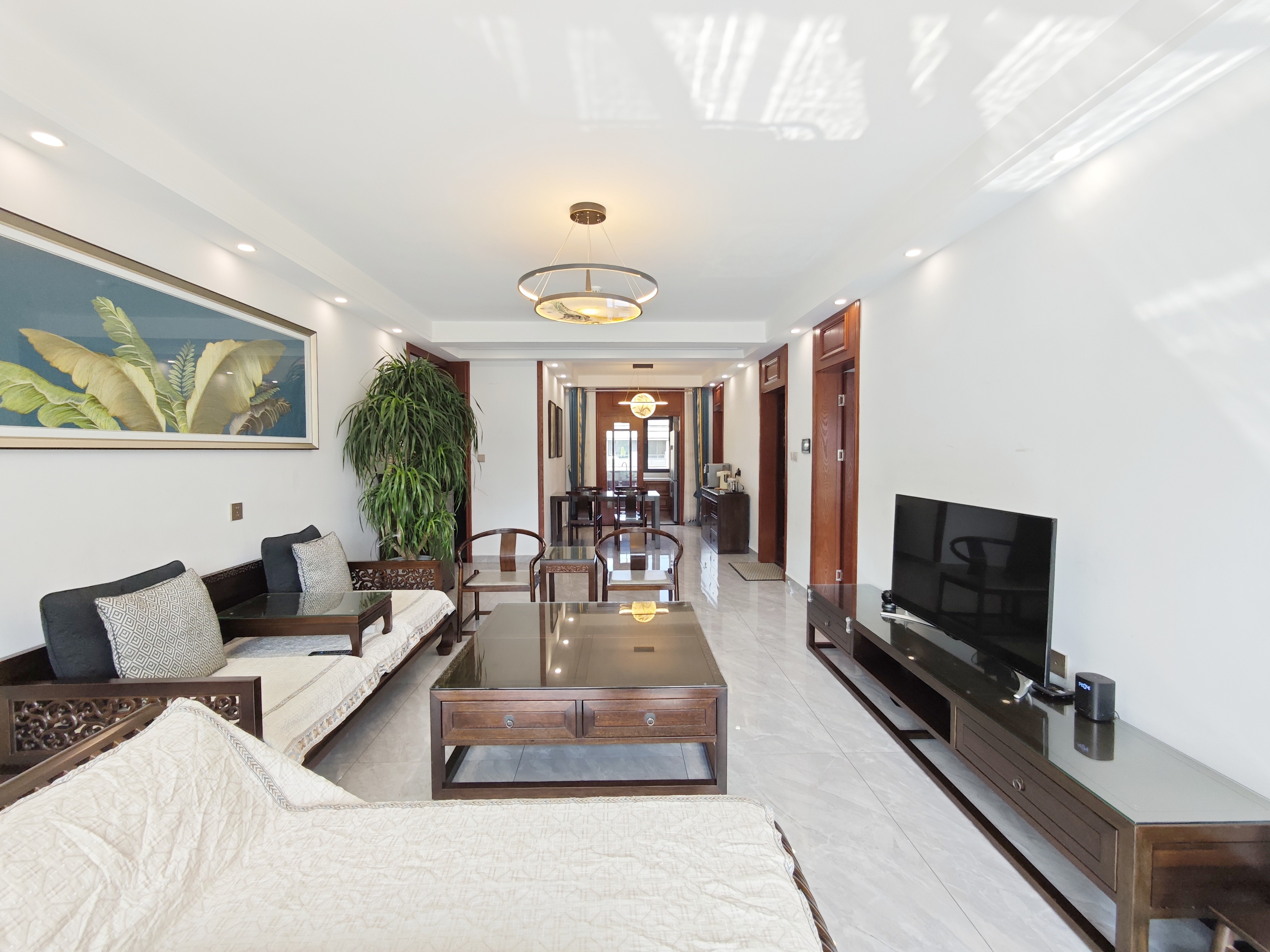  高新绿城玉兰花园 南北