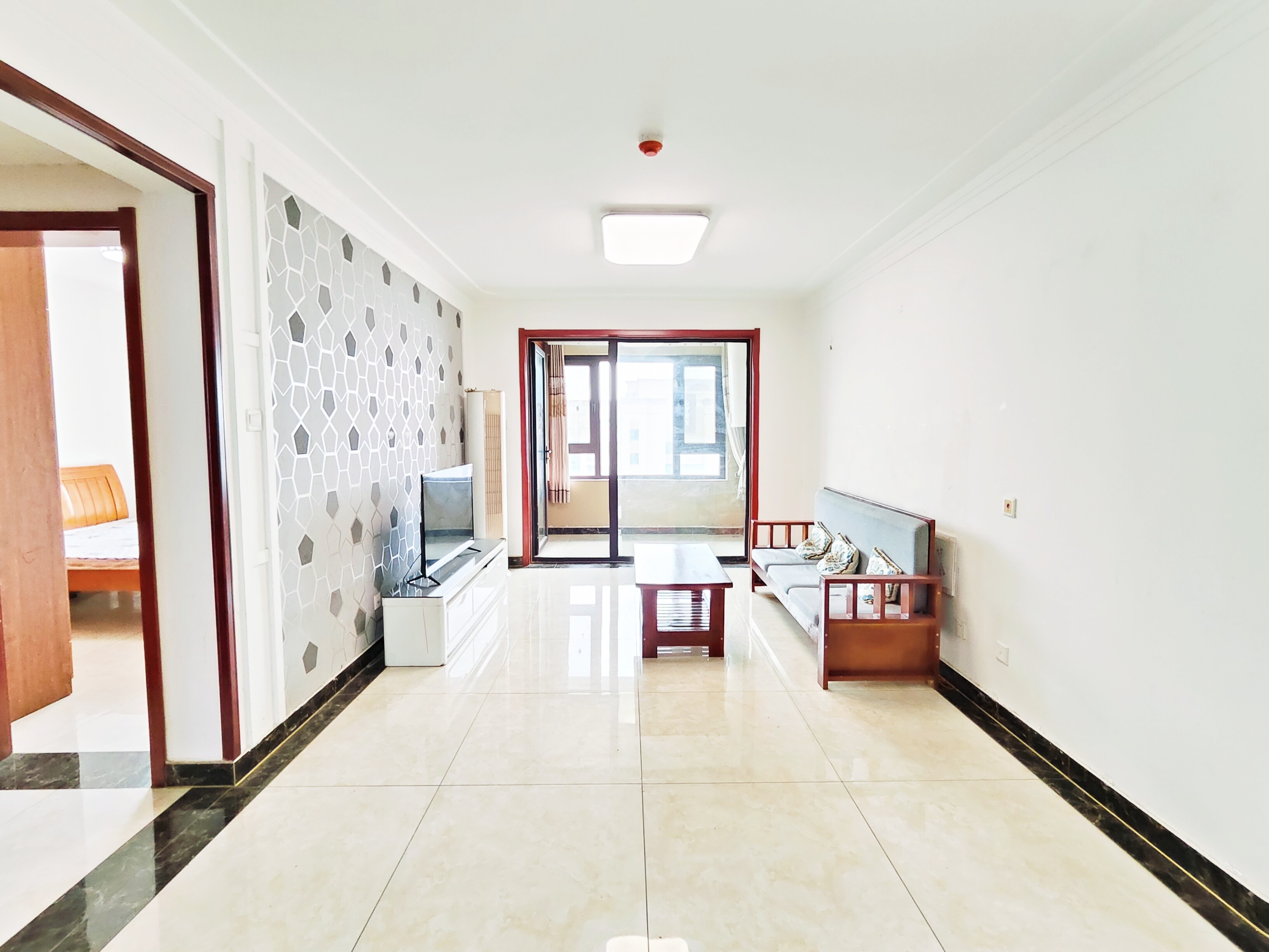 海尔云世界滟澜公馆花园