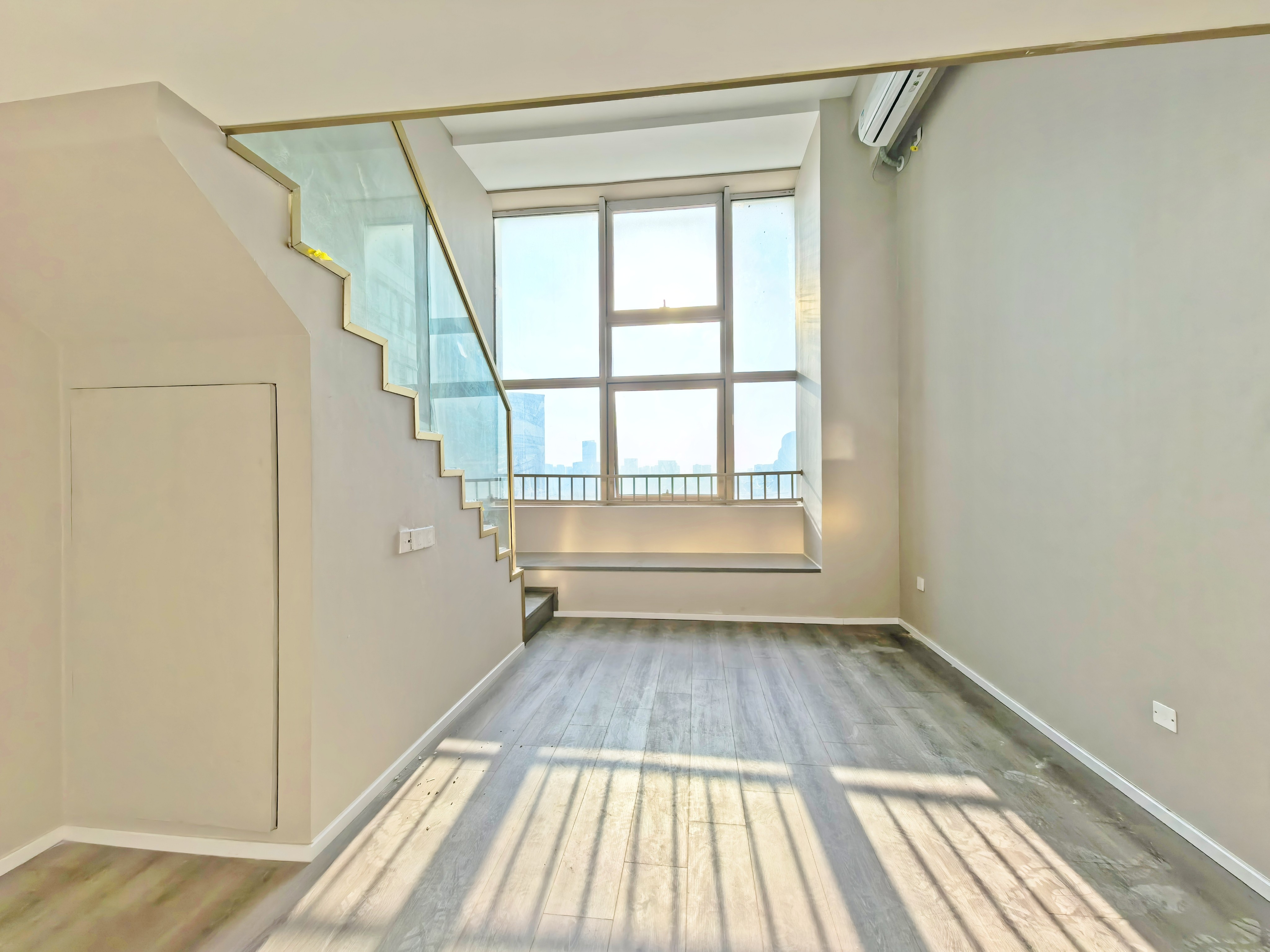  远大购物广场 西