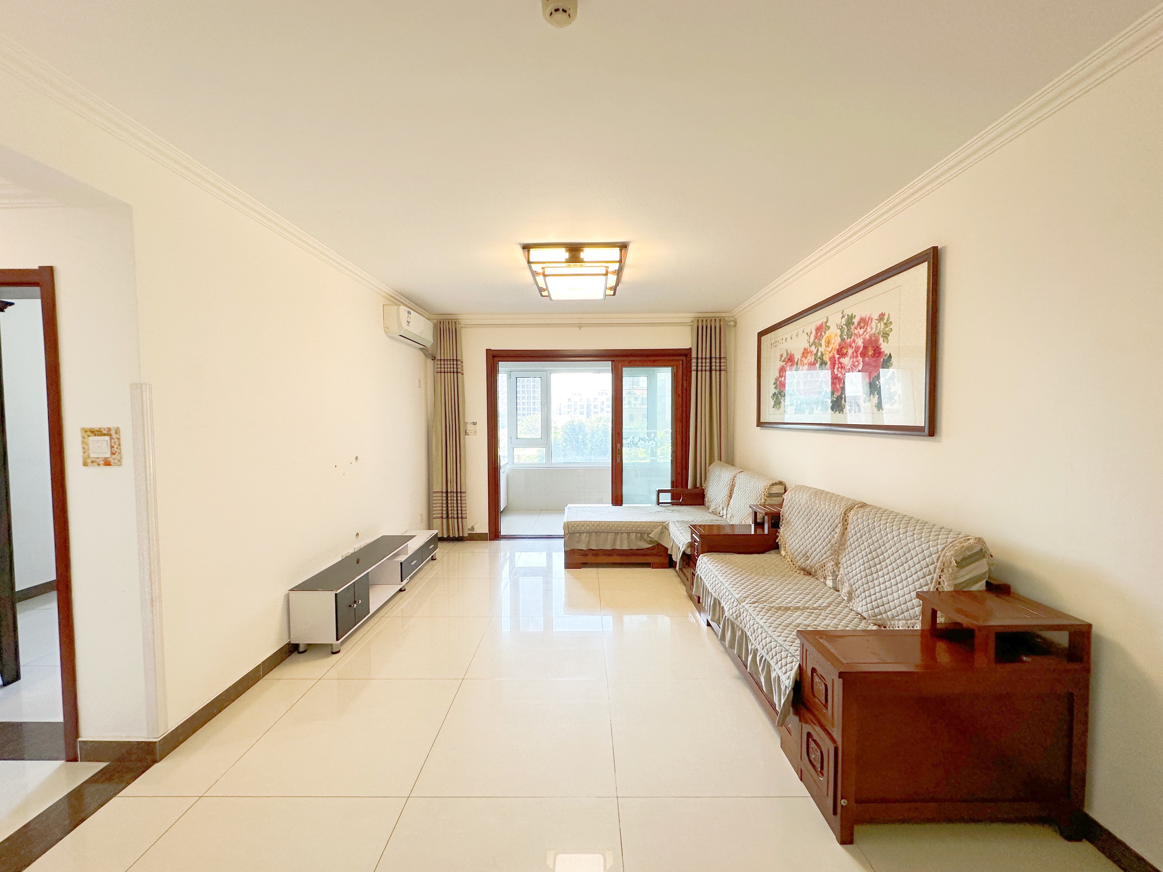  荣盛花语馨苑 南