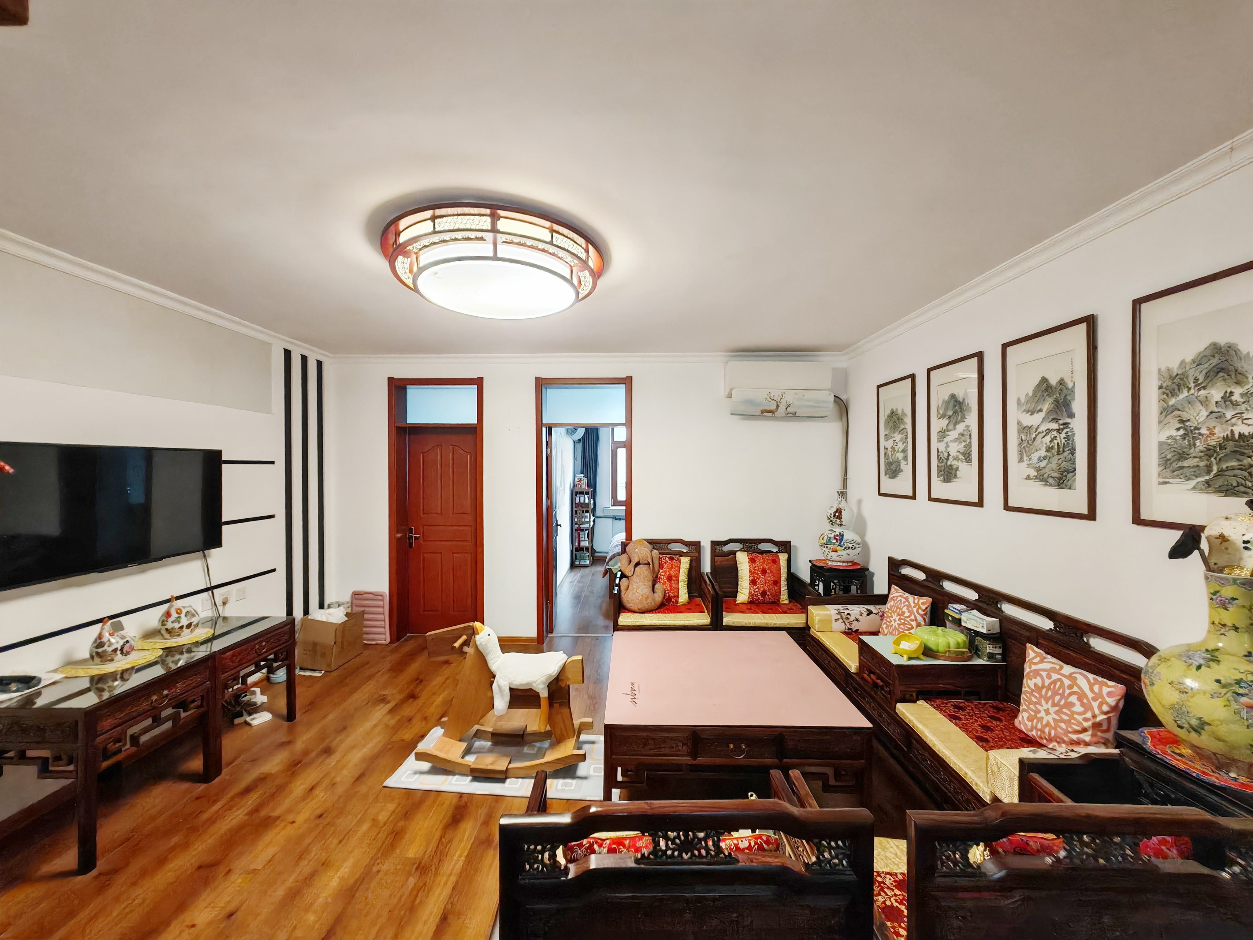  葡萄园小区 南北