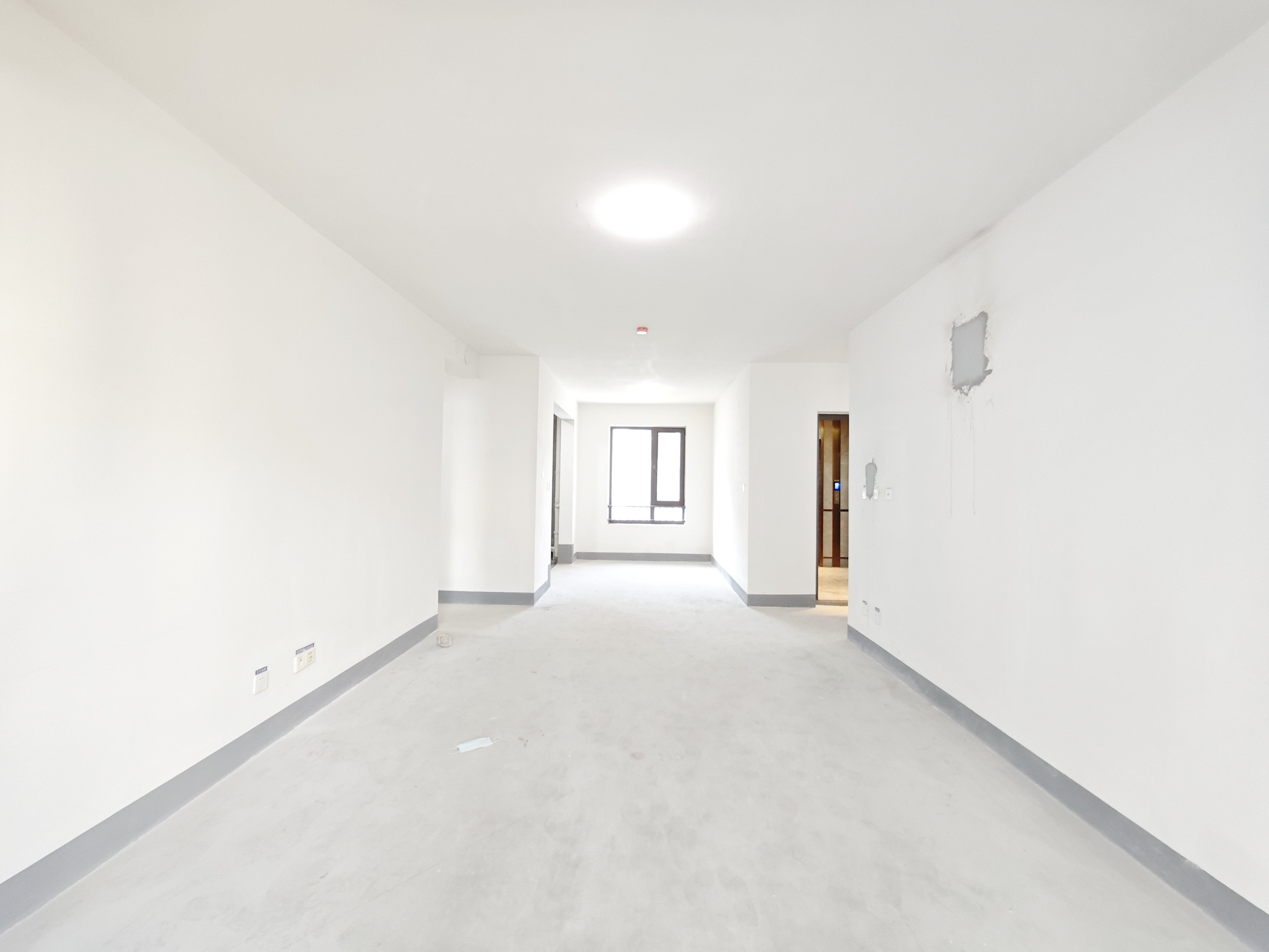  绿地IFC中央公馆 南