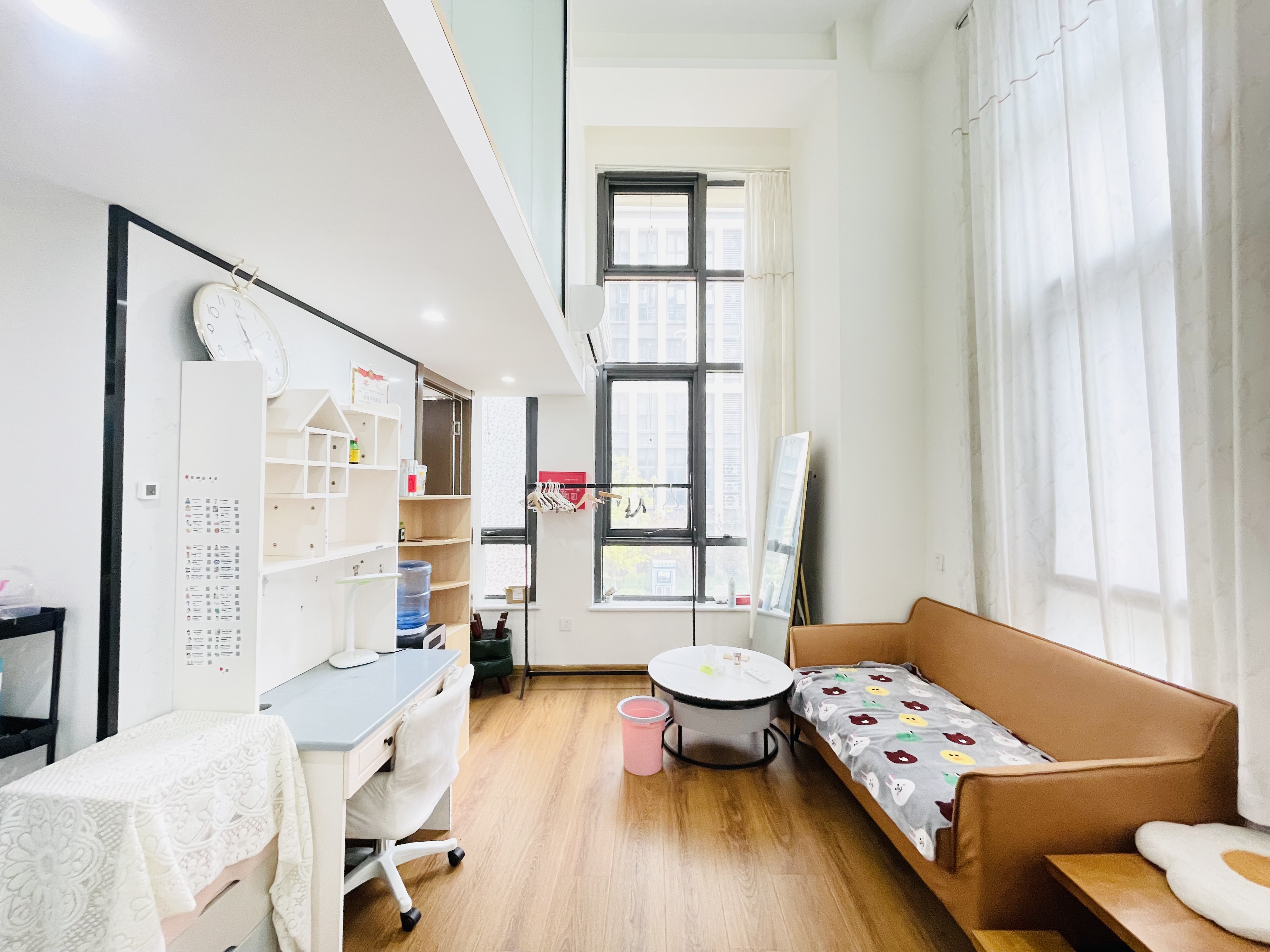  绿地华隆金座 北