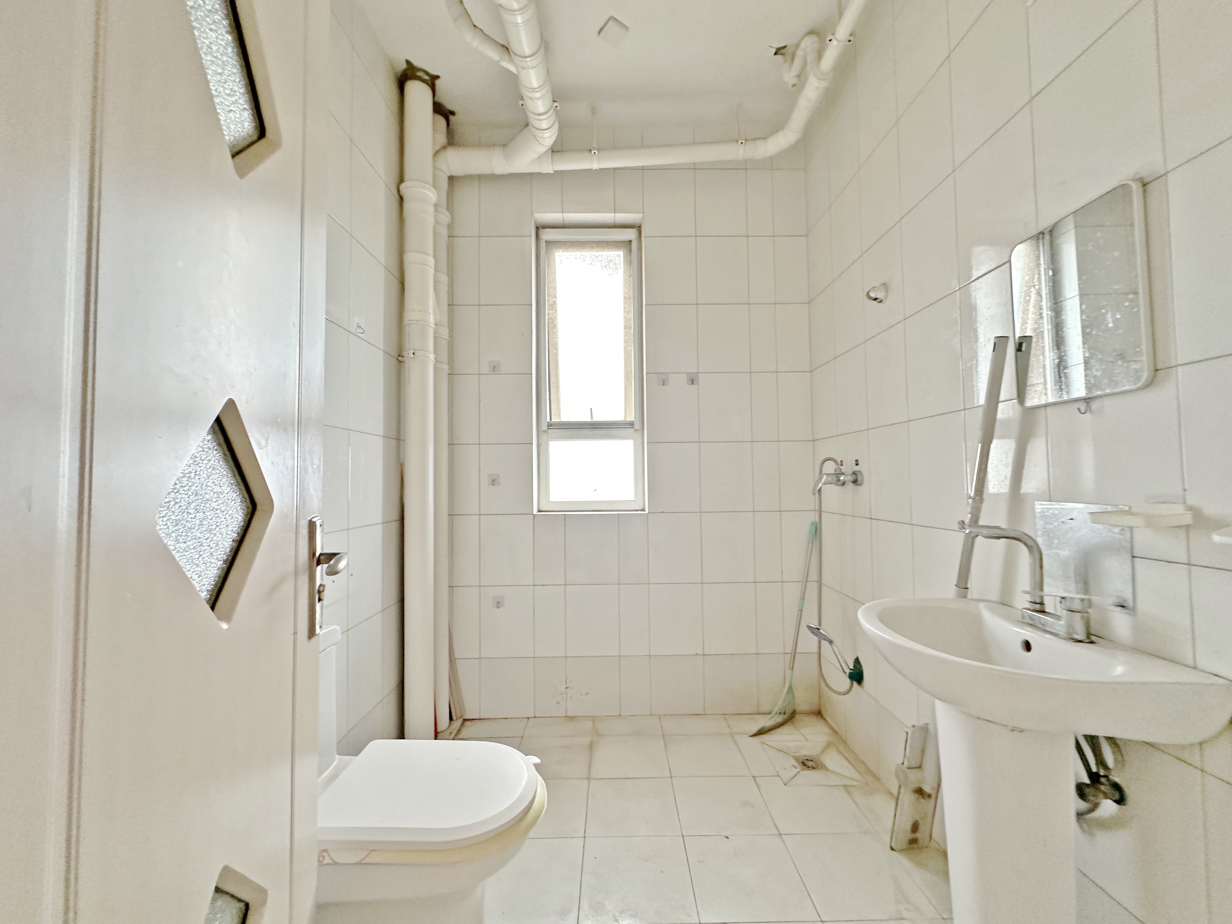 绿地新里卢浮公馆