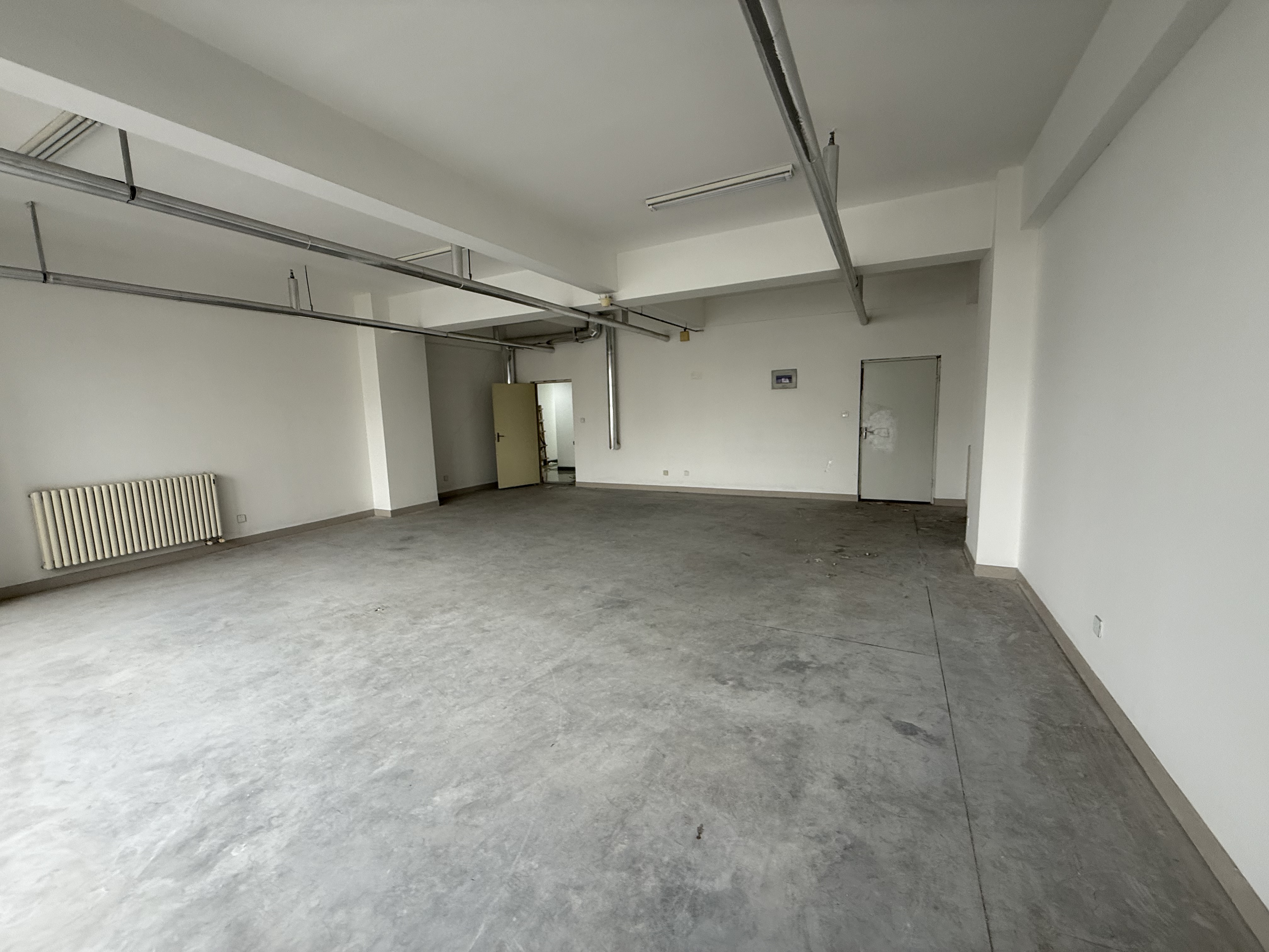 南益名泉春晓公寓