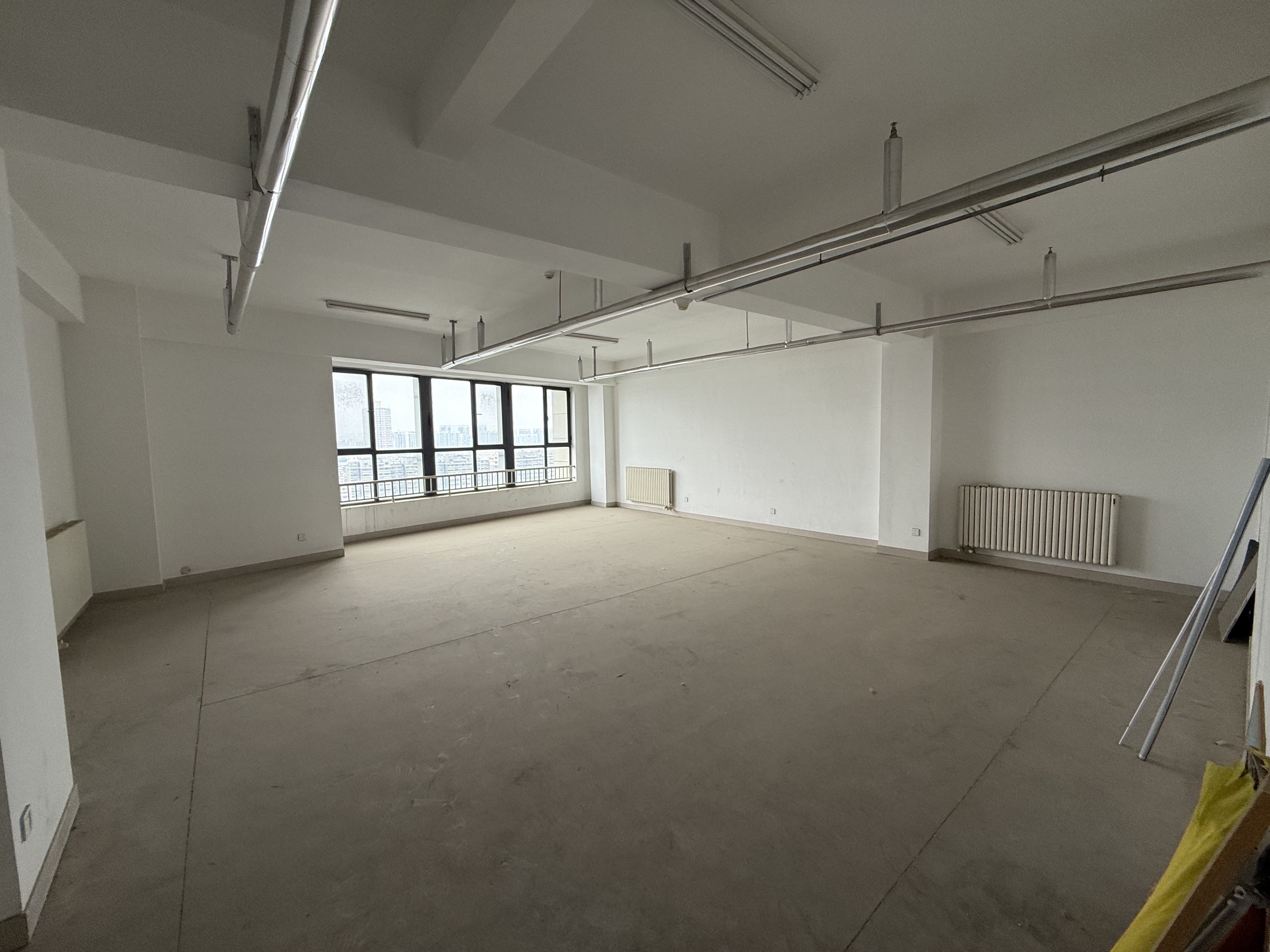 南益名泉春晓公寓