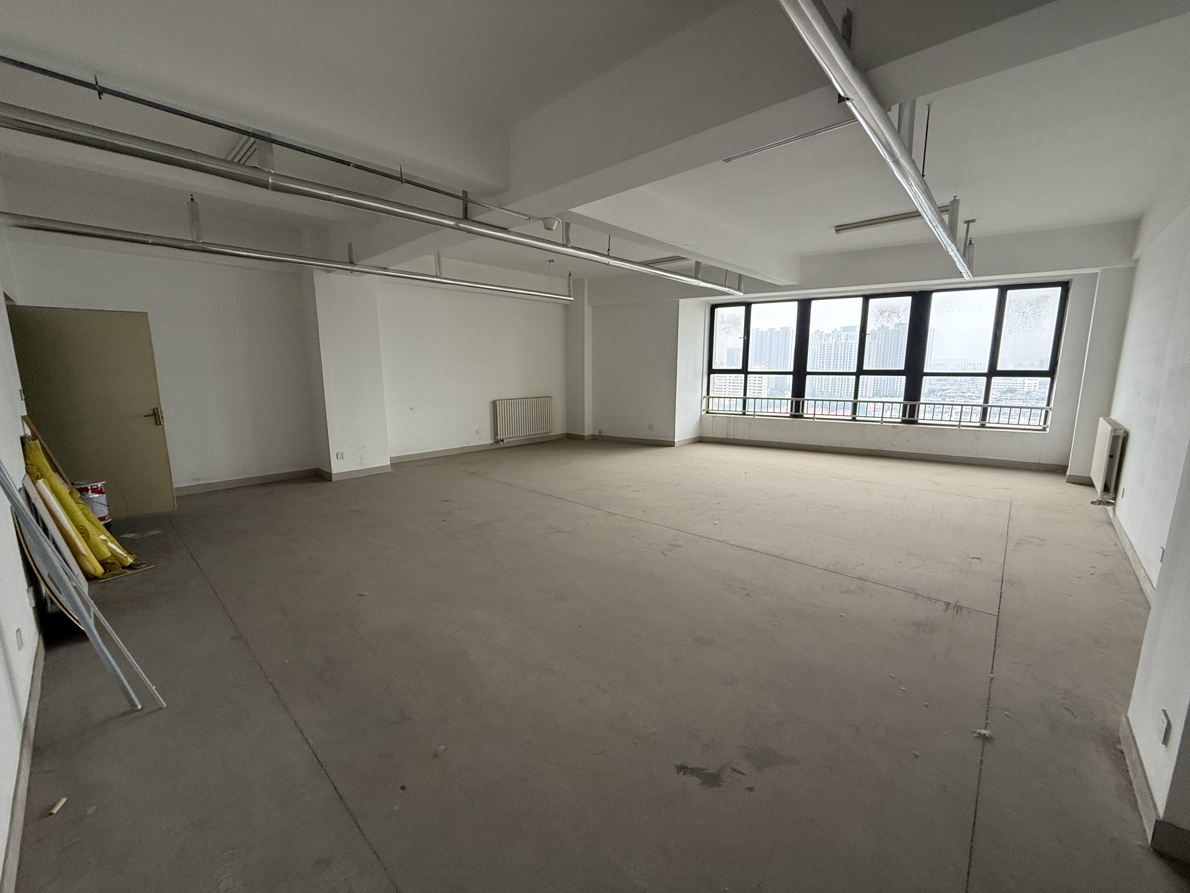 南益名泉春晓公寓