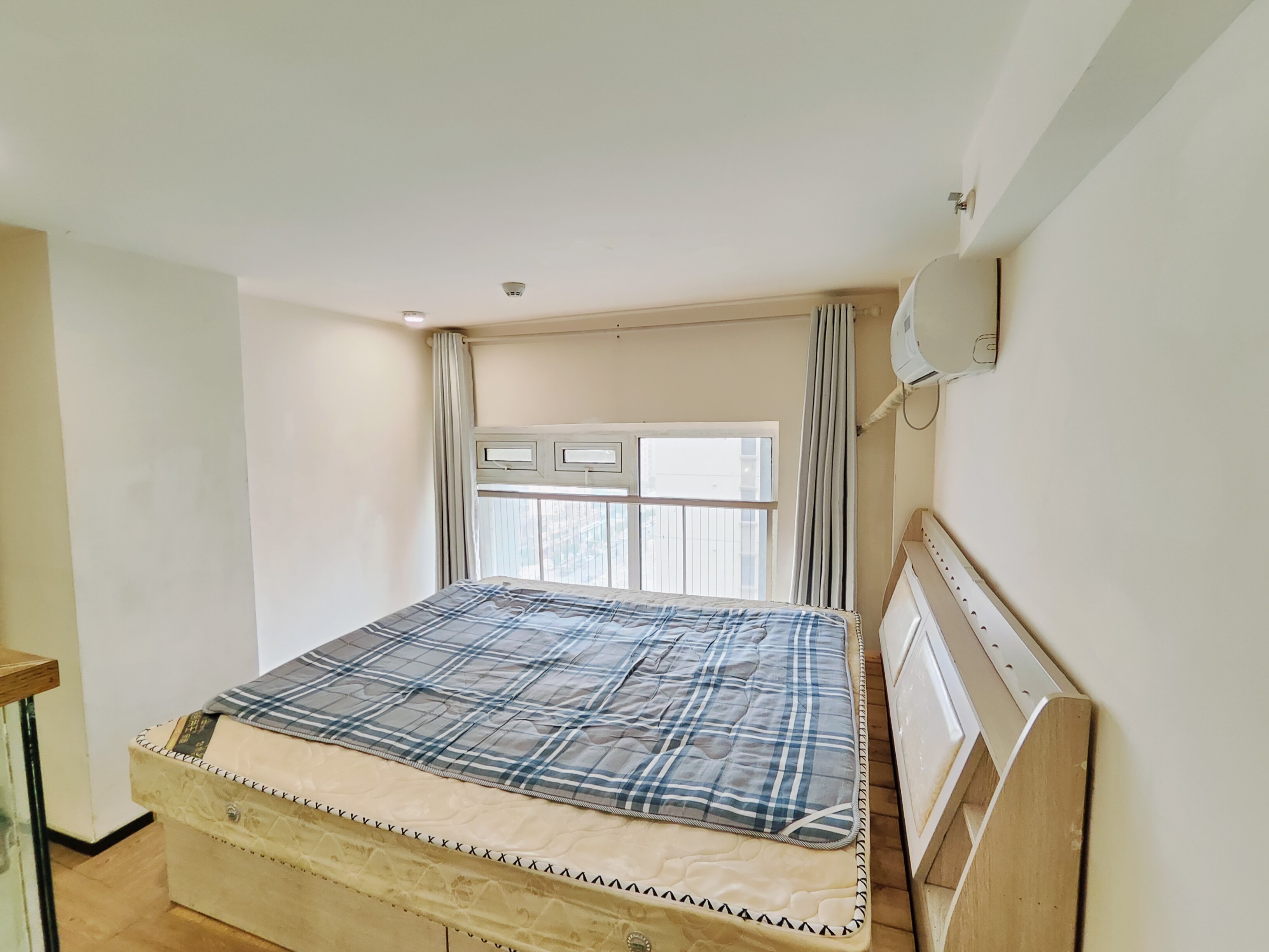 恒大滨河左岸公寓(临湖公馆花园)