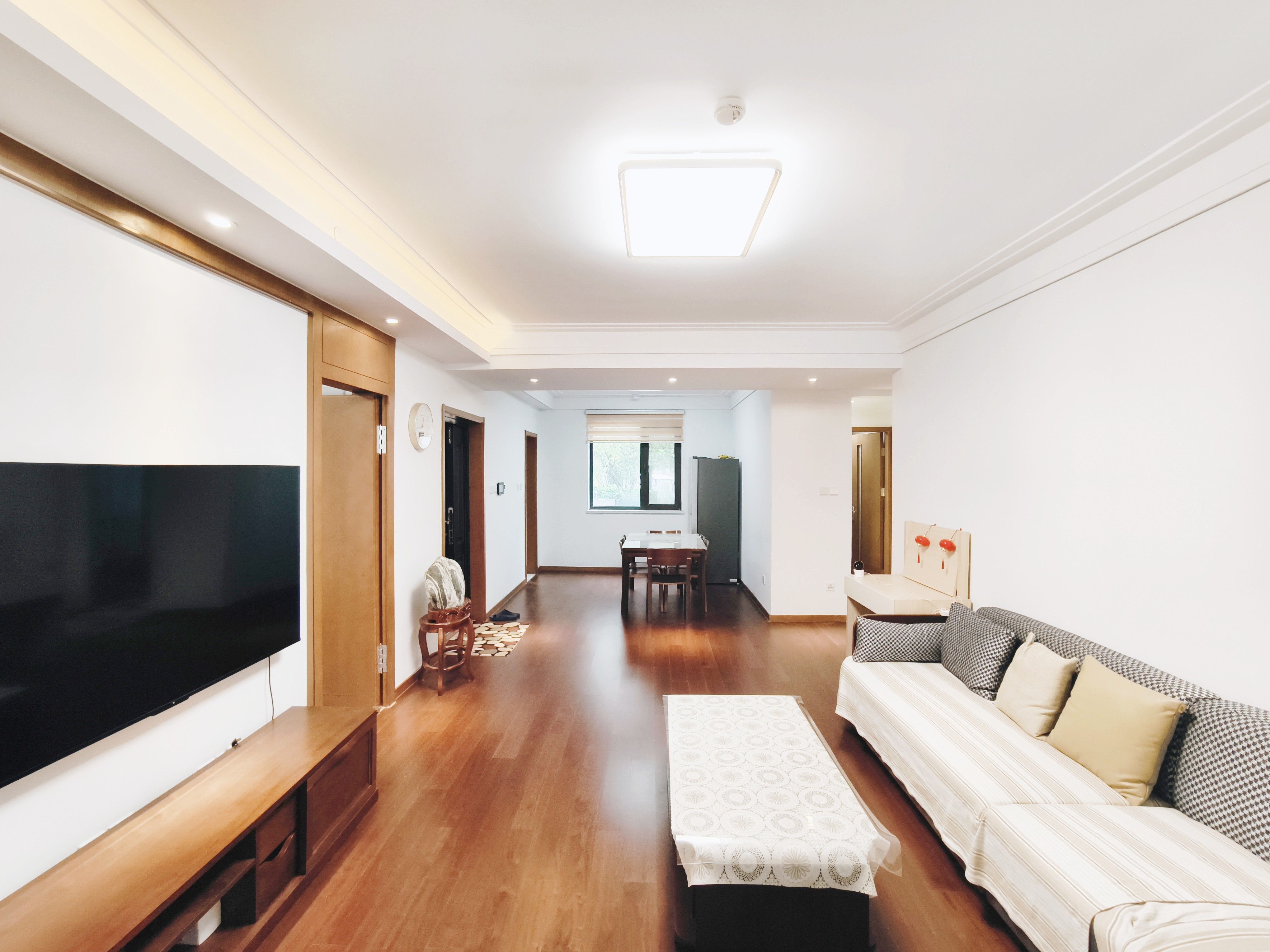  中新锦绣天地 南北