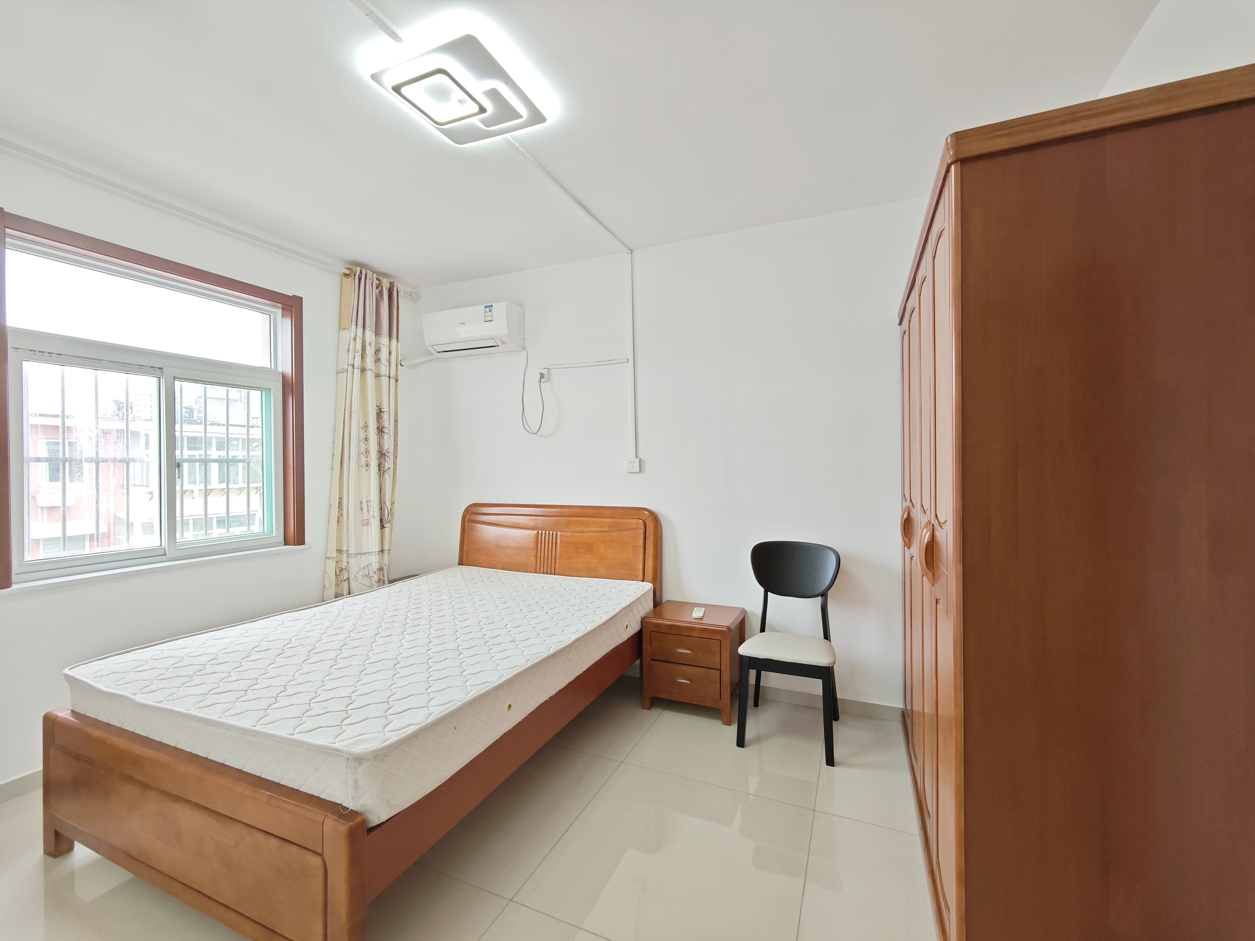 闫千户铁路宿舍