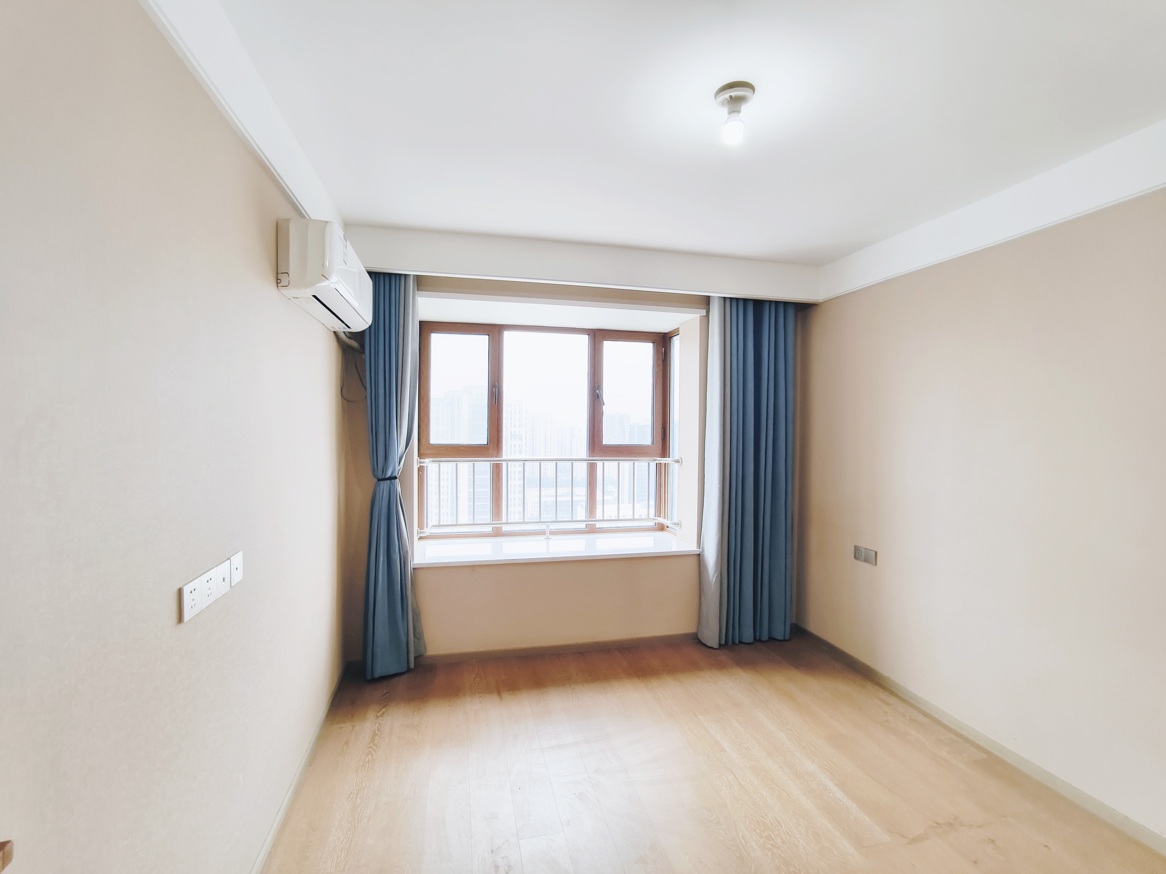 鲁能泰山7号三期