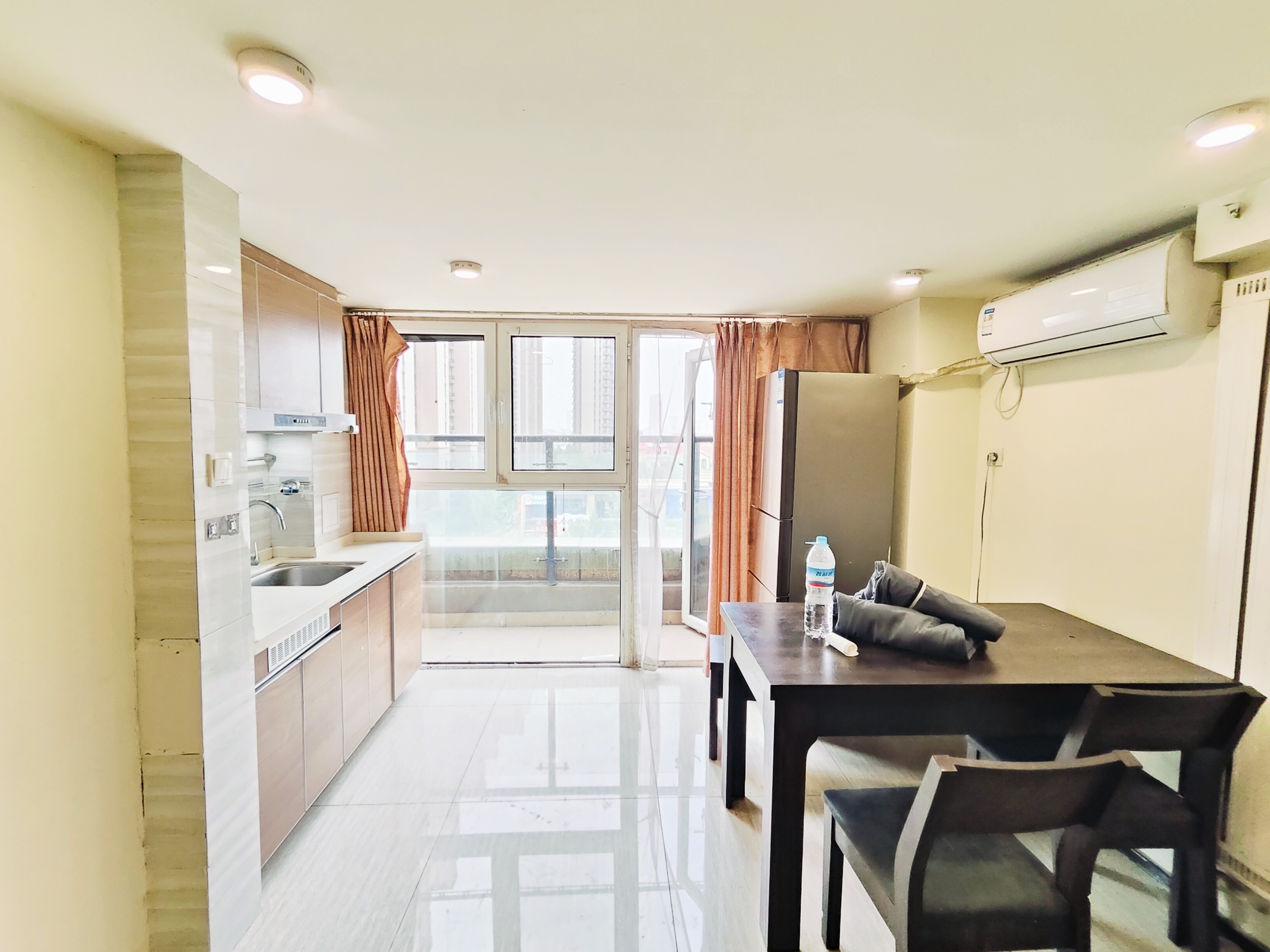 恒大滨河左岸公寓(临湖公馆花园)