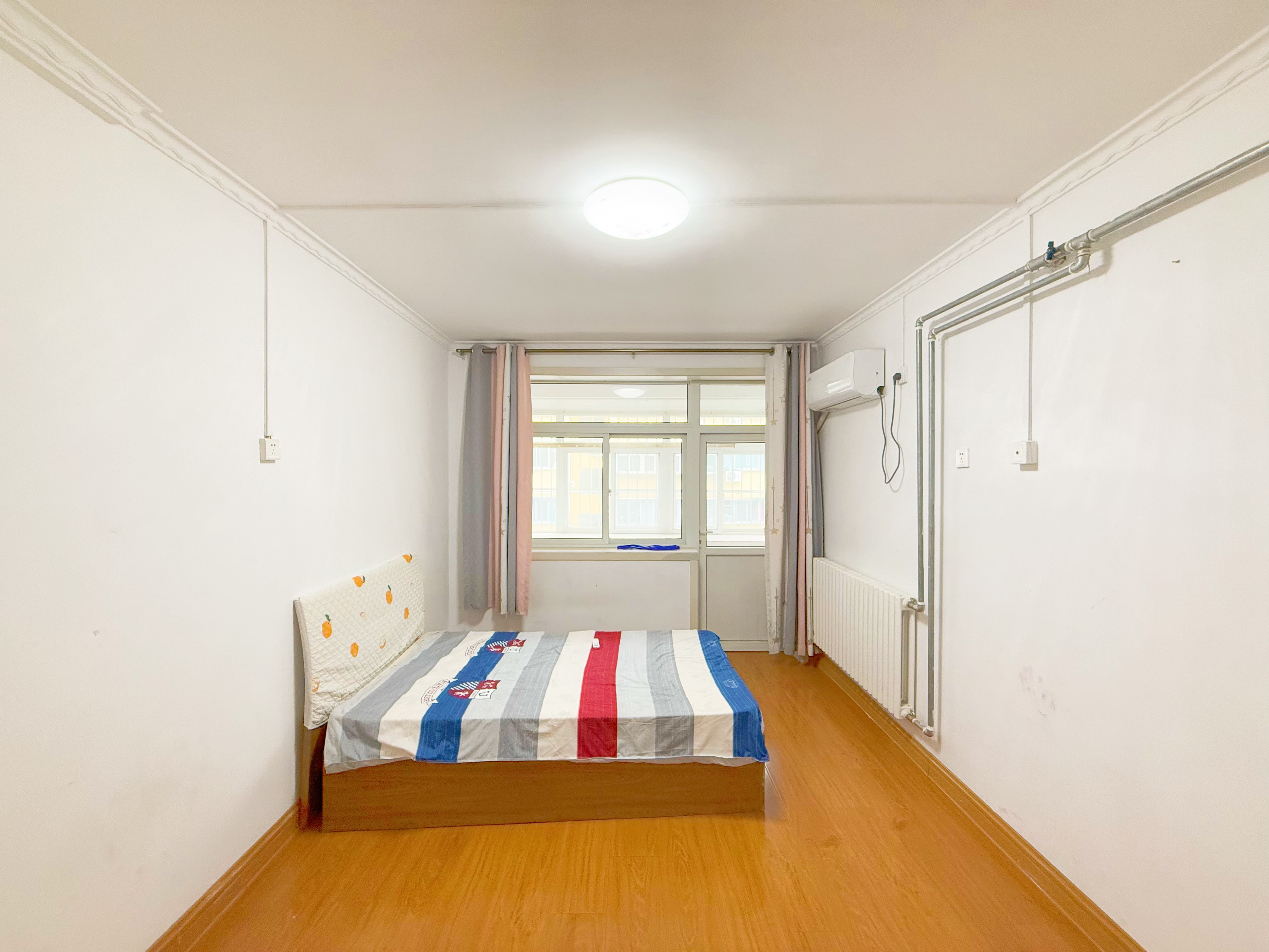 建国小经六路单位宿舍