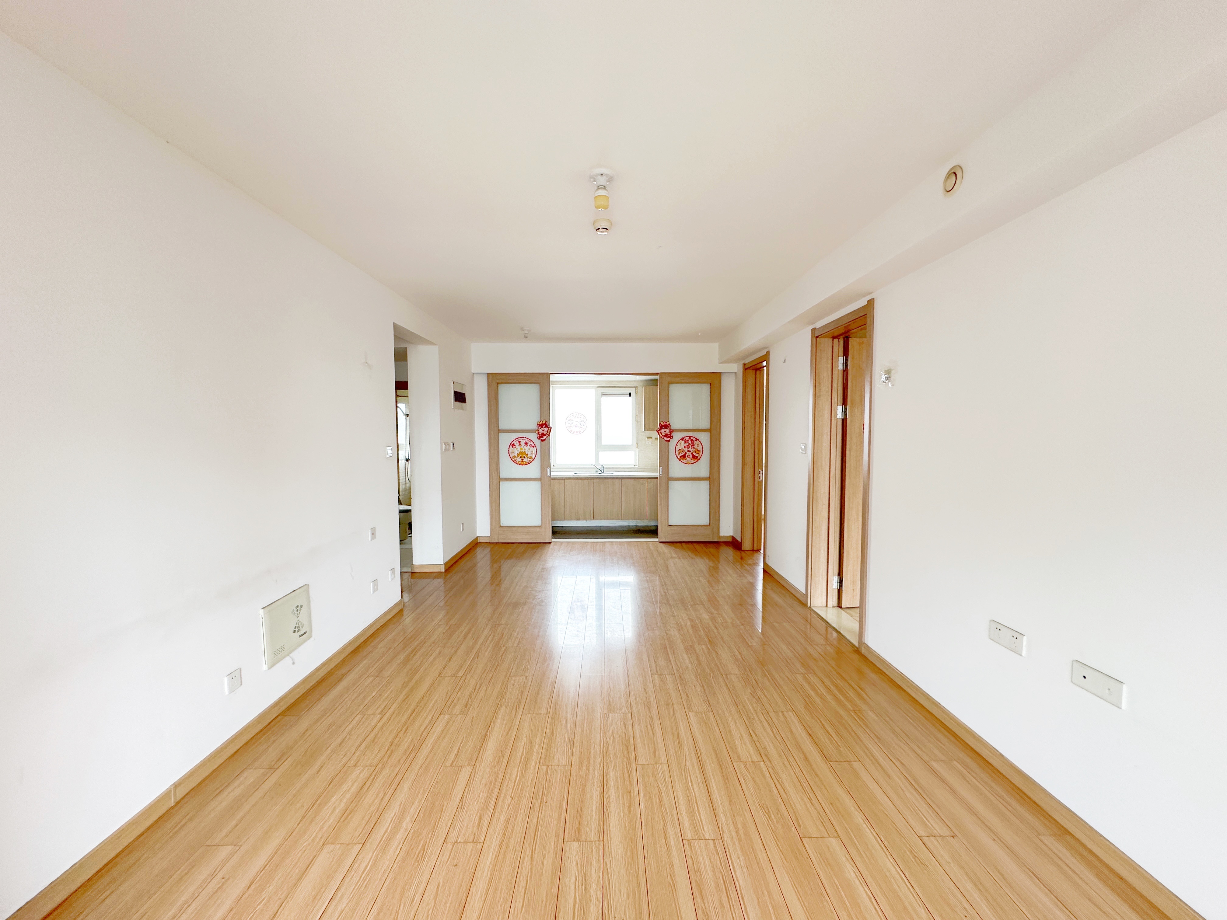  万科金色悦城 南北