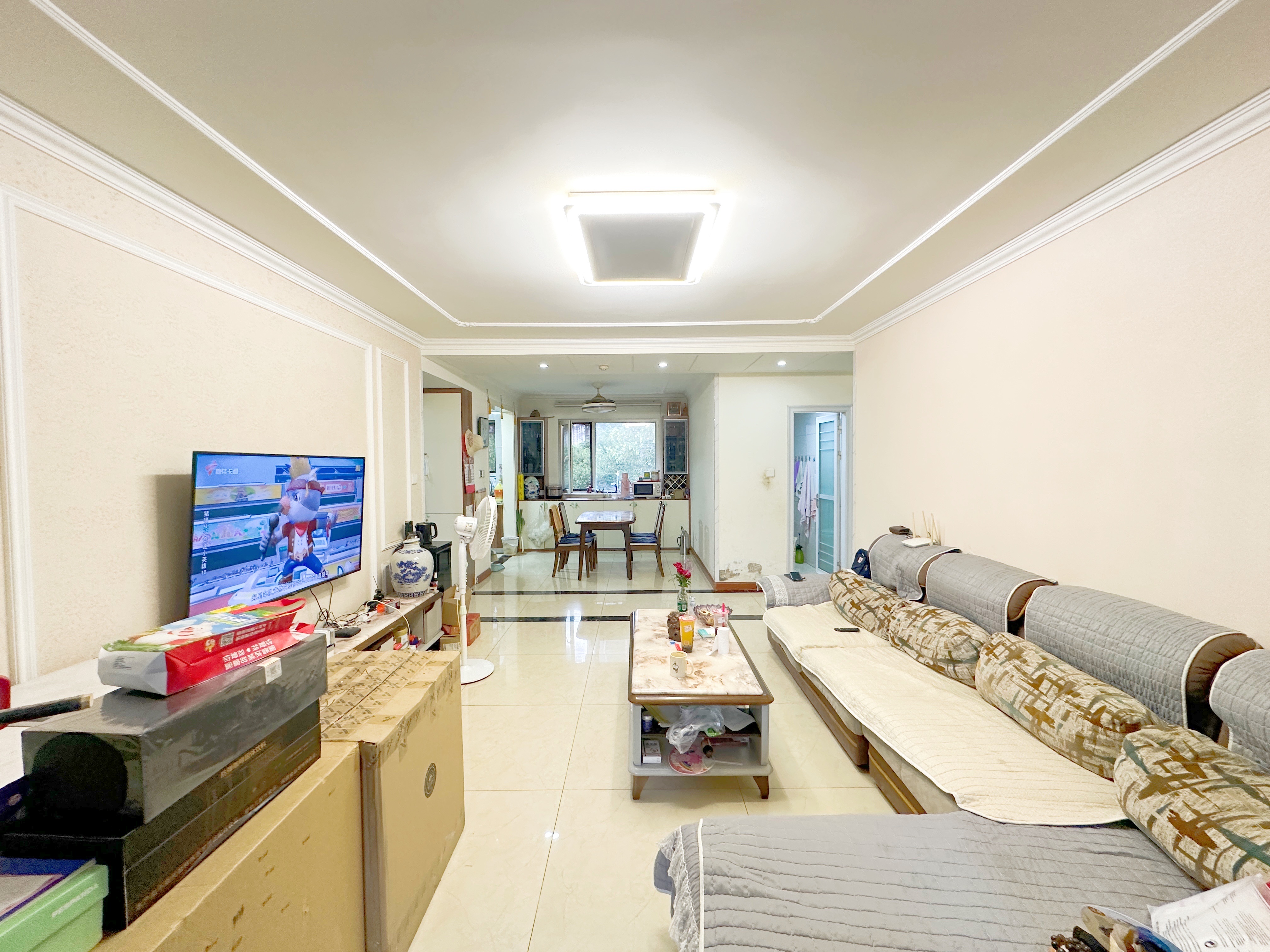  荣盛花语馨苑 南北