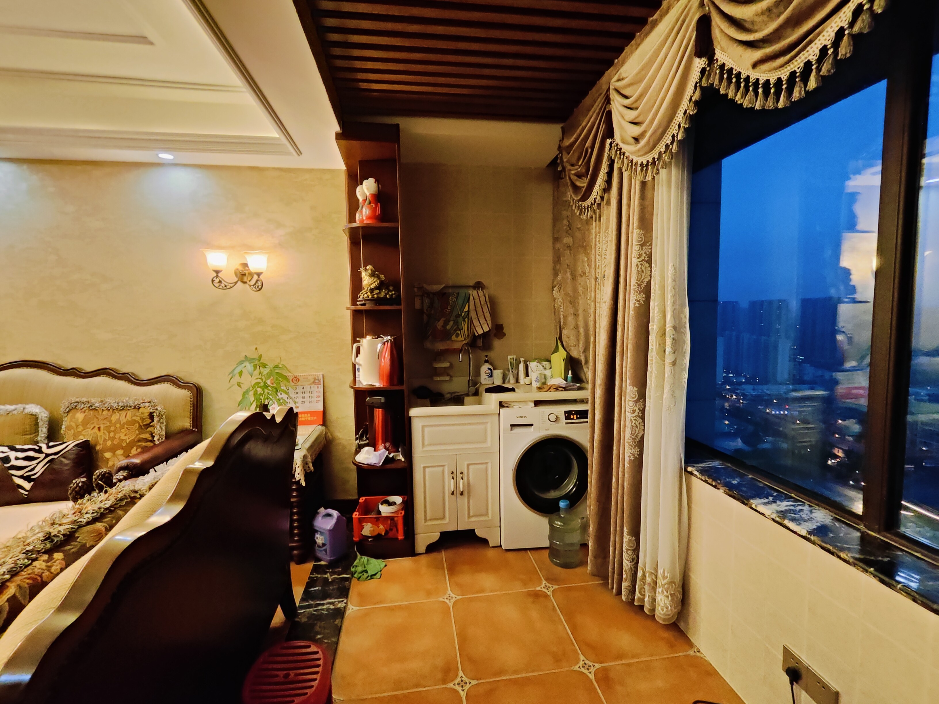 海尔云世界滟澜公馆花园