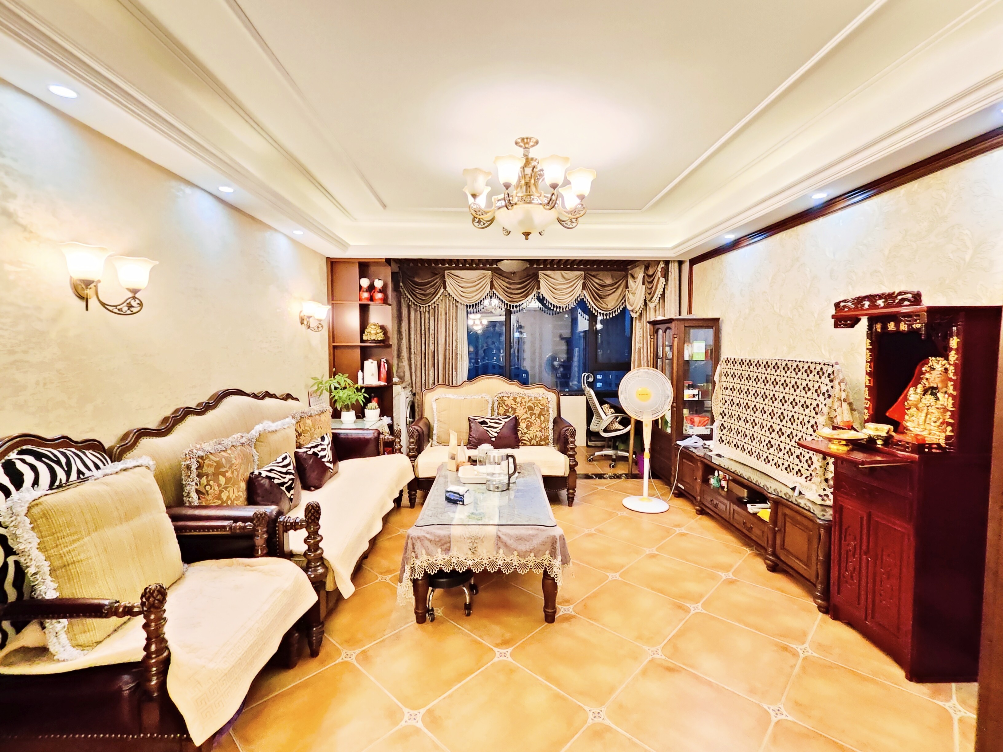 海尔云世界滟澜公馆花园