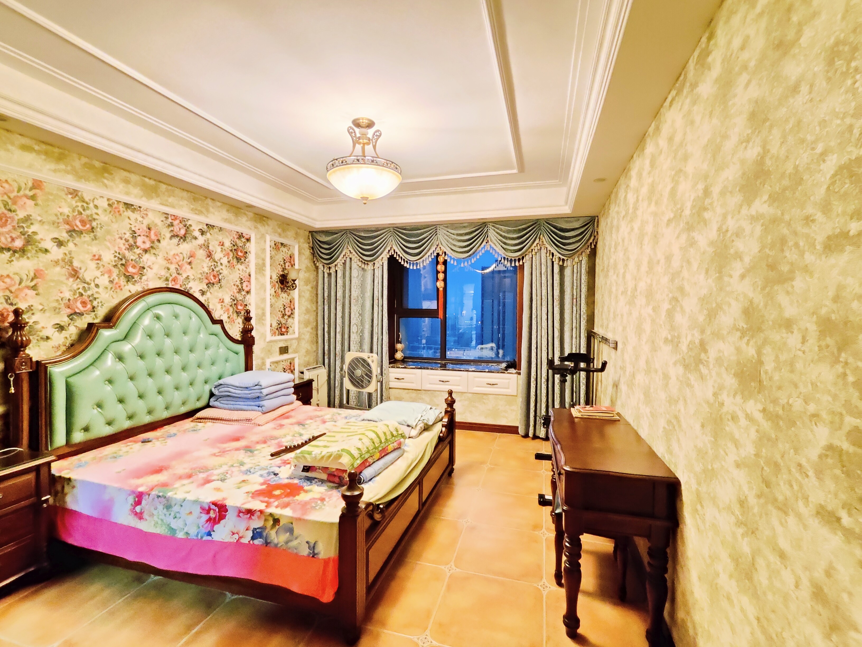 海尔云世界滟澜公馆花园