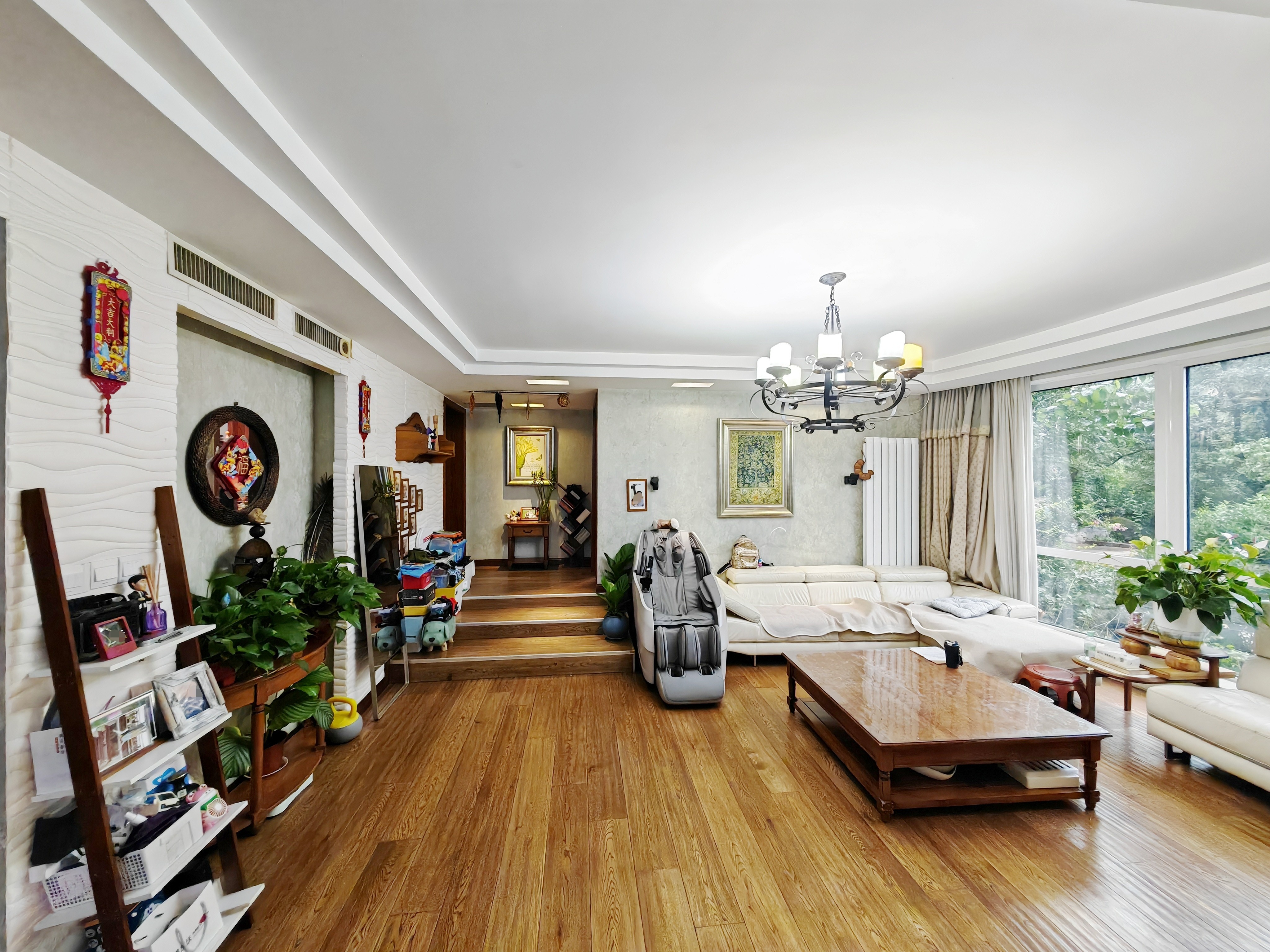  四室带两个车位 燕子山下花园式小区  环山路外国语旁