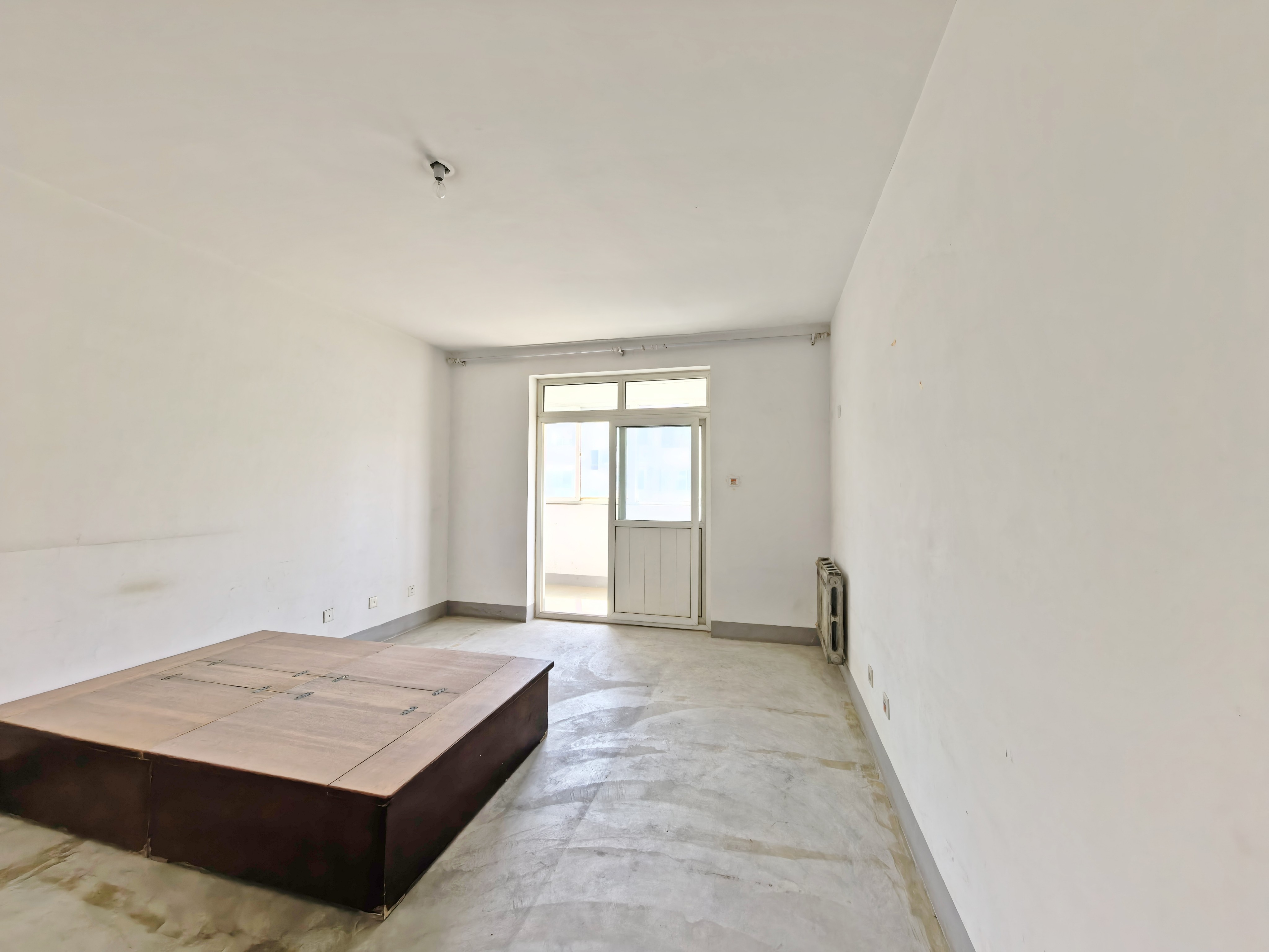 白马山铁路新村