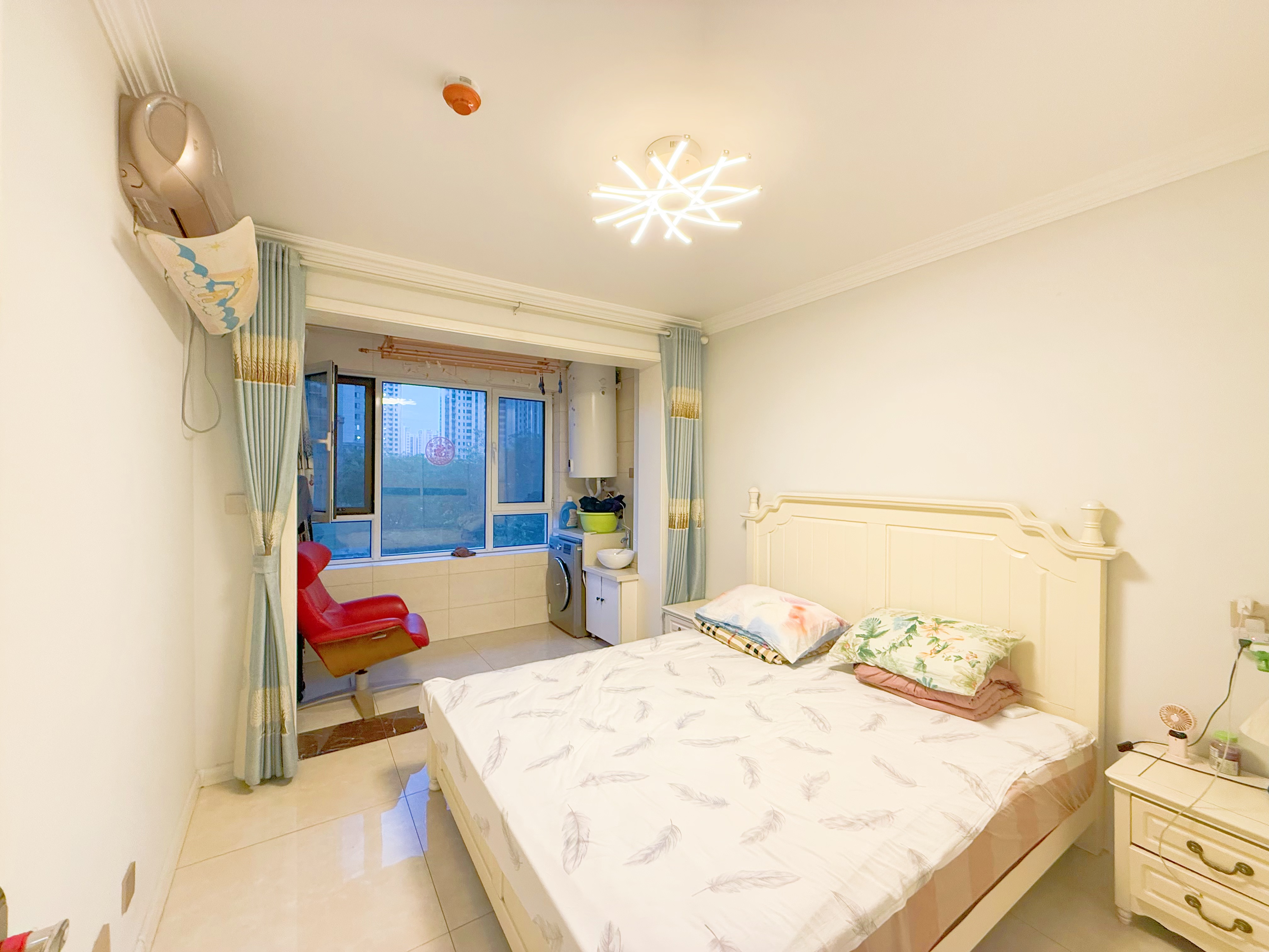 海尔云世界滟澜公馆花园