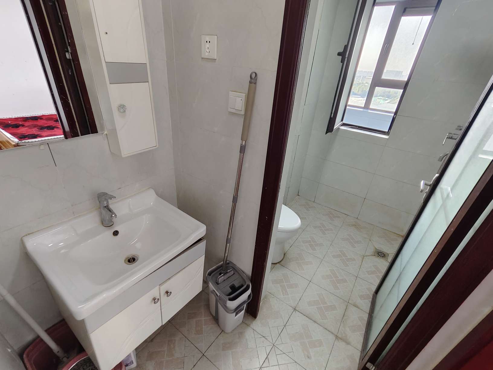 旭辉银盛泰金域蓝山