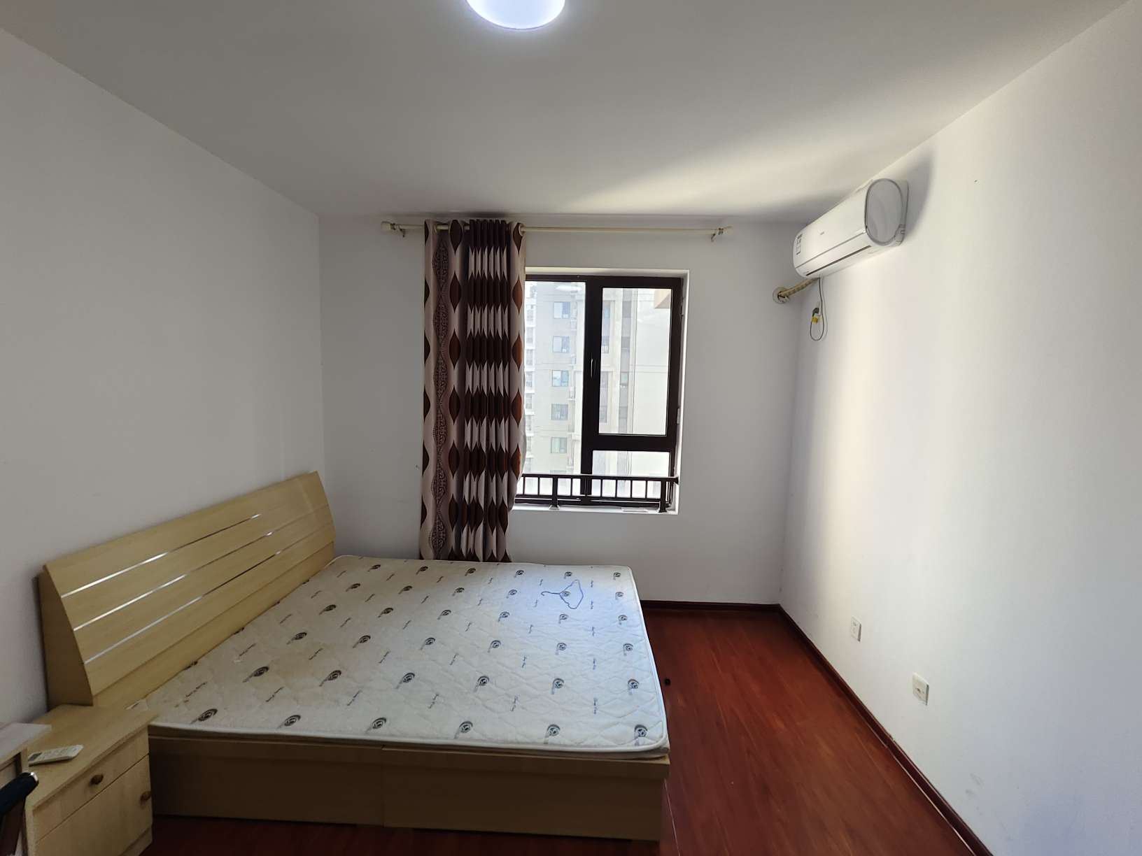 旭辉银盛泰金域蓝山