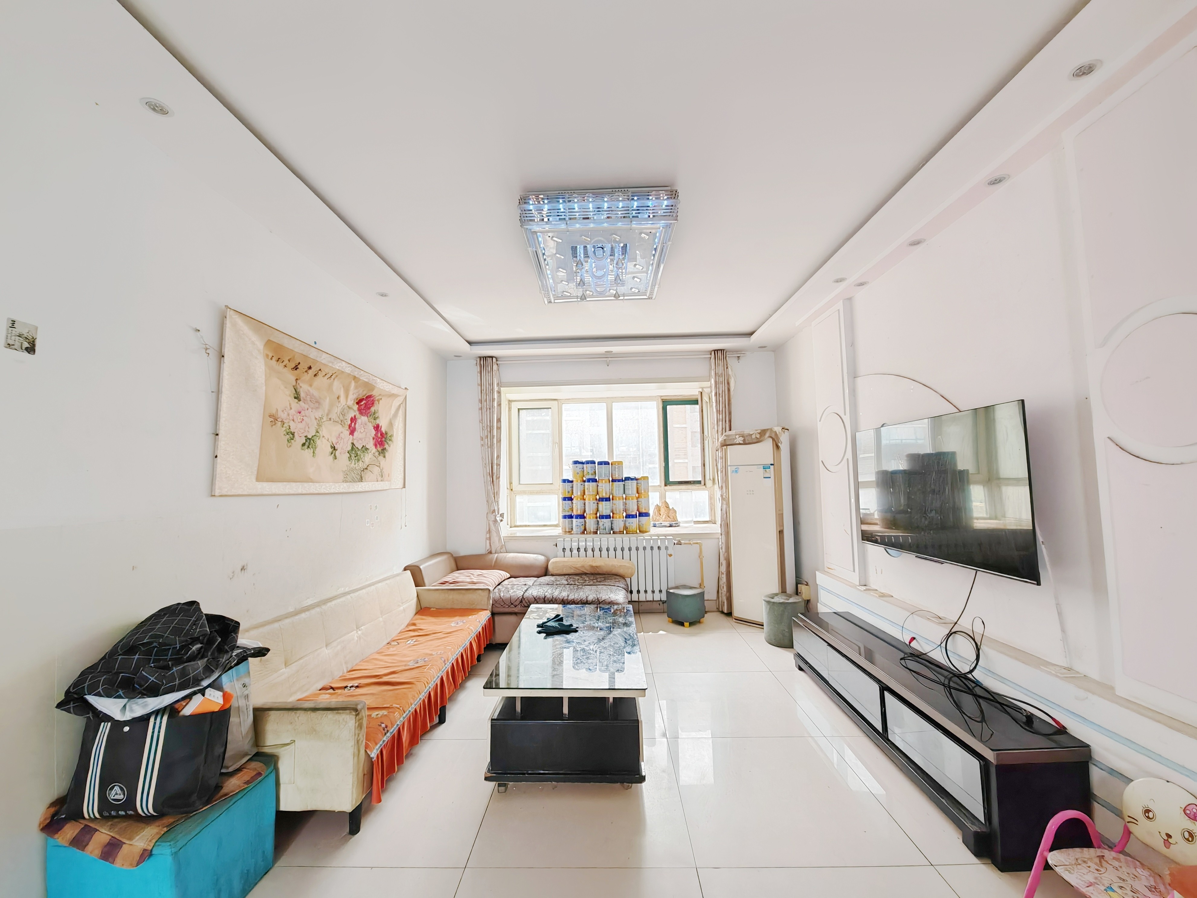  港基滨河华庭 南北