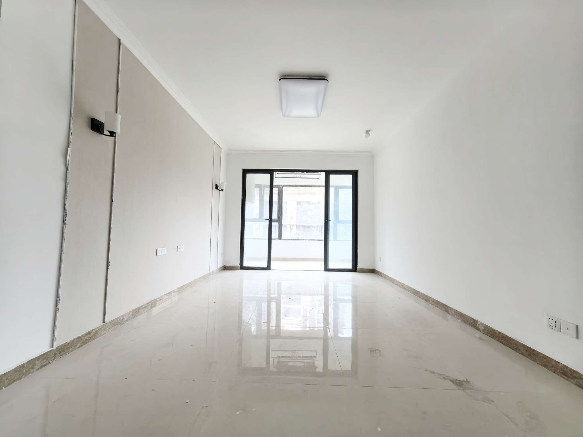  恒大悦珑台 南北