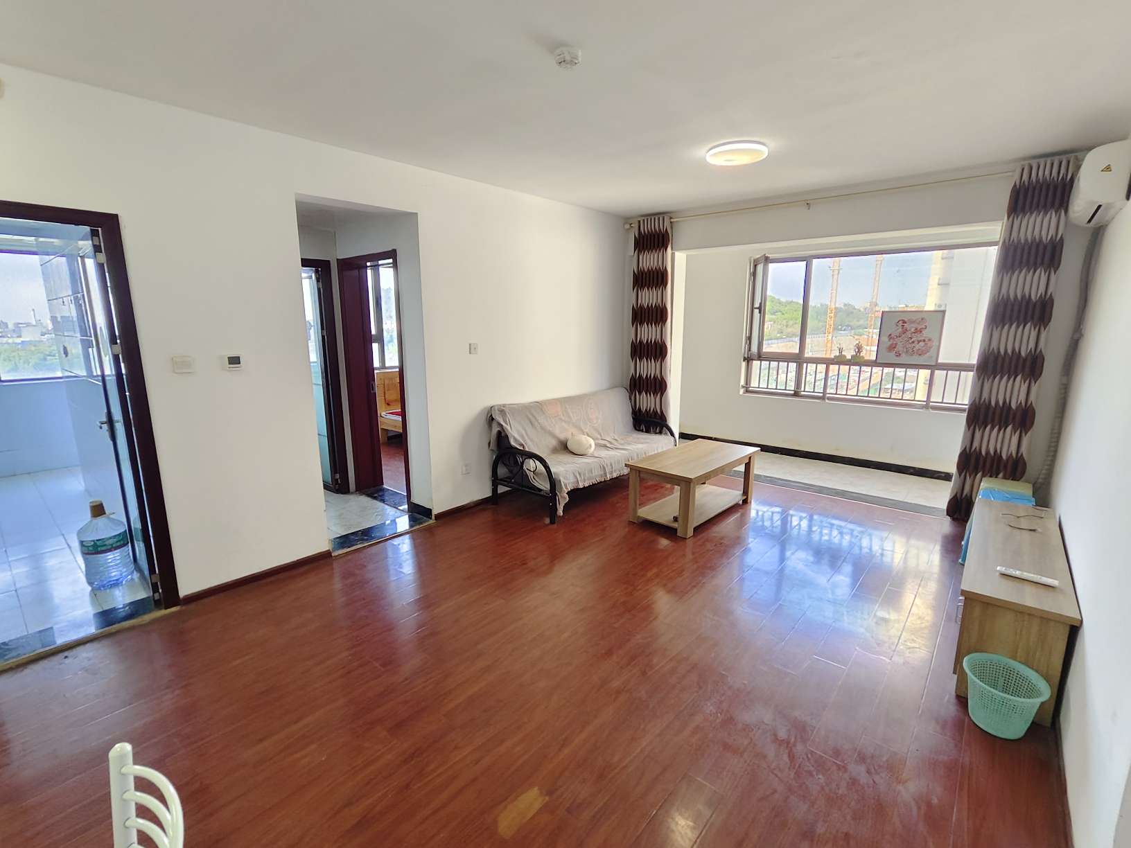 旭辉银盛泰金域蓝山