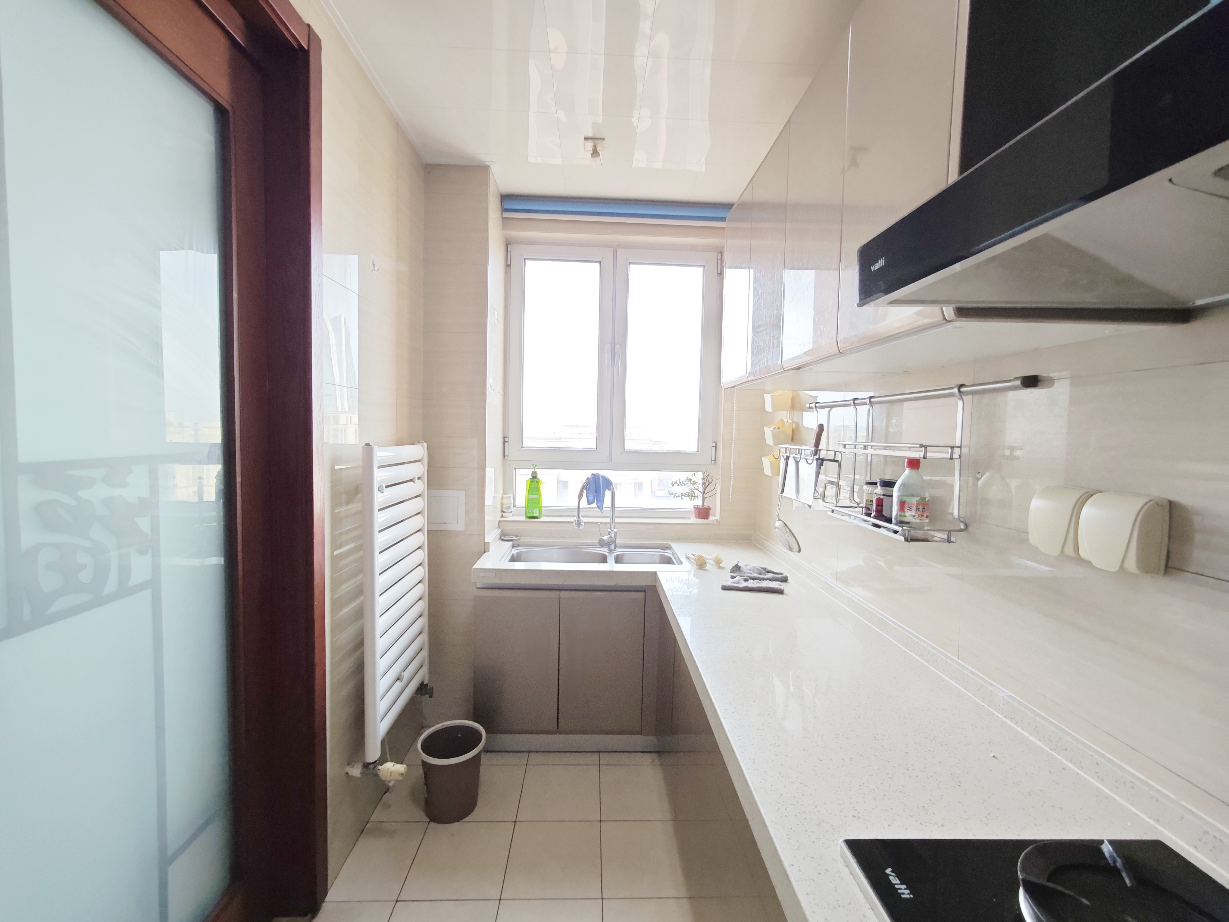 东城逸家逸贤园