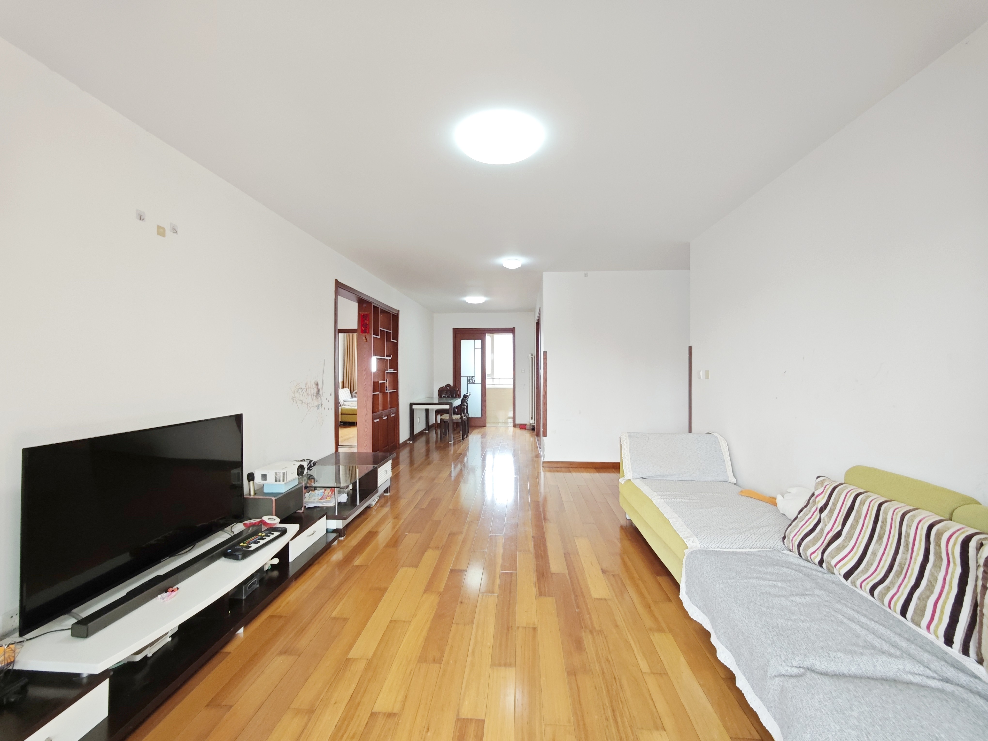 东城逸家逸贤园