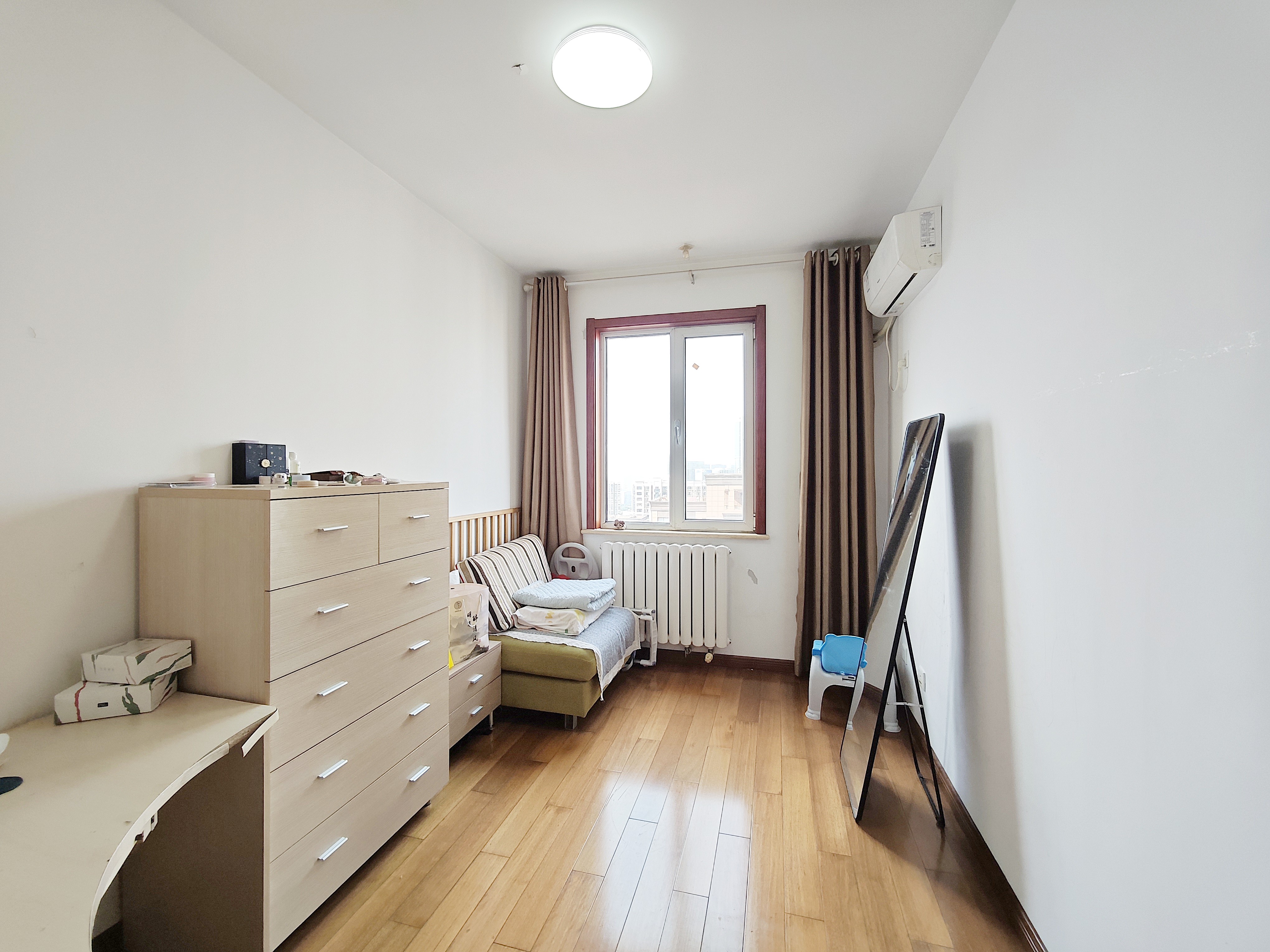 东城逸家逸贤园