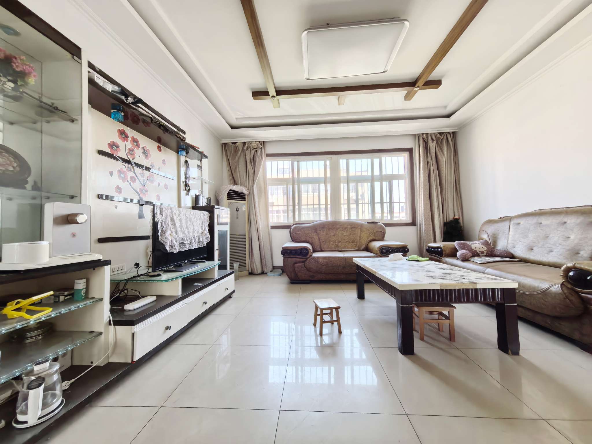  眼明泉小区 南北