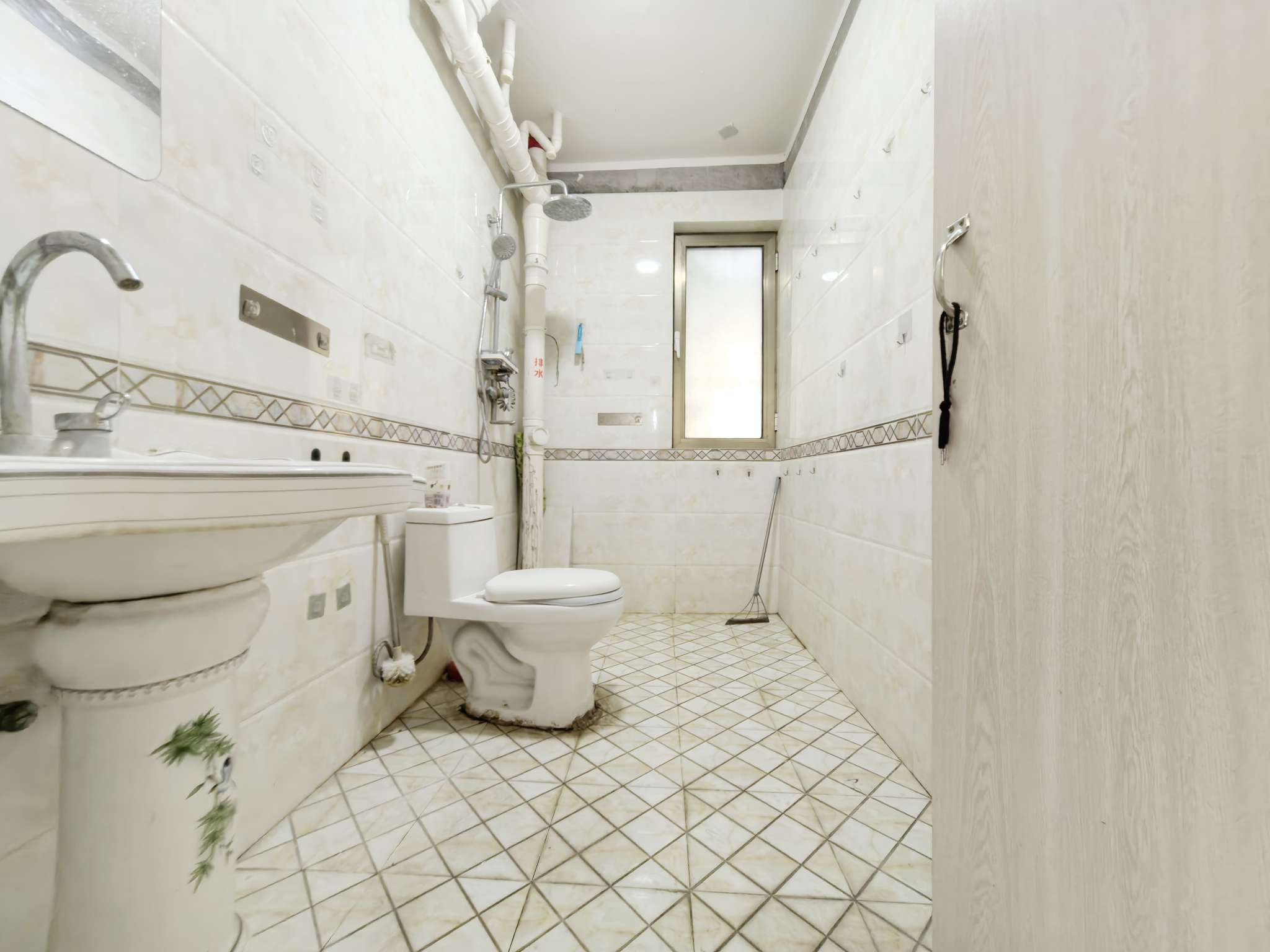 银冠台湾不夜城