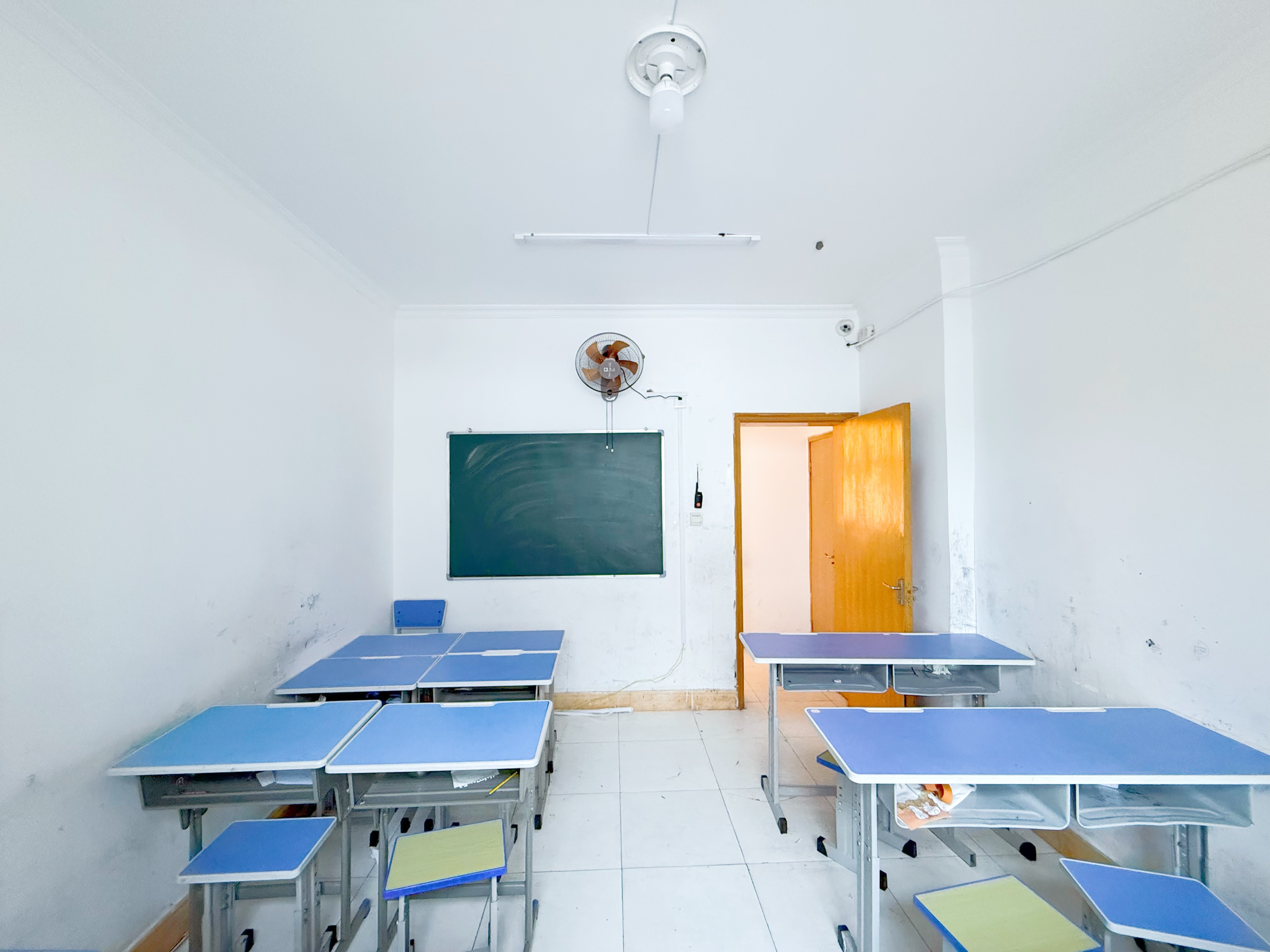 纬三路单位宿舍