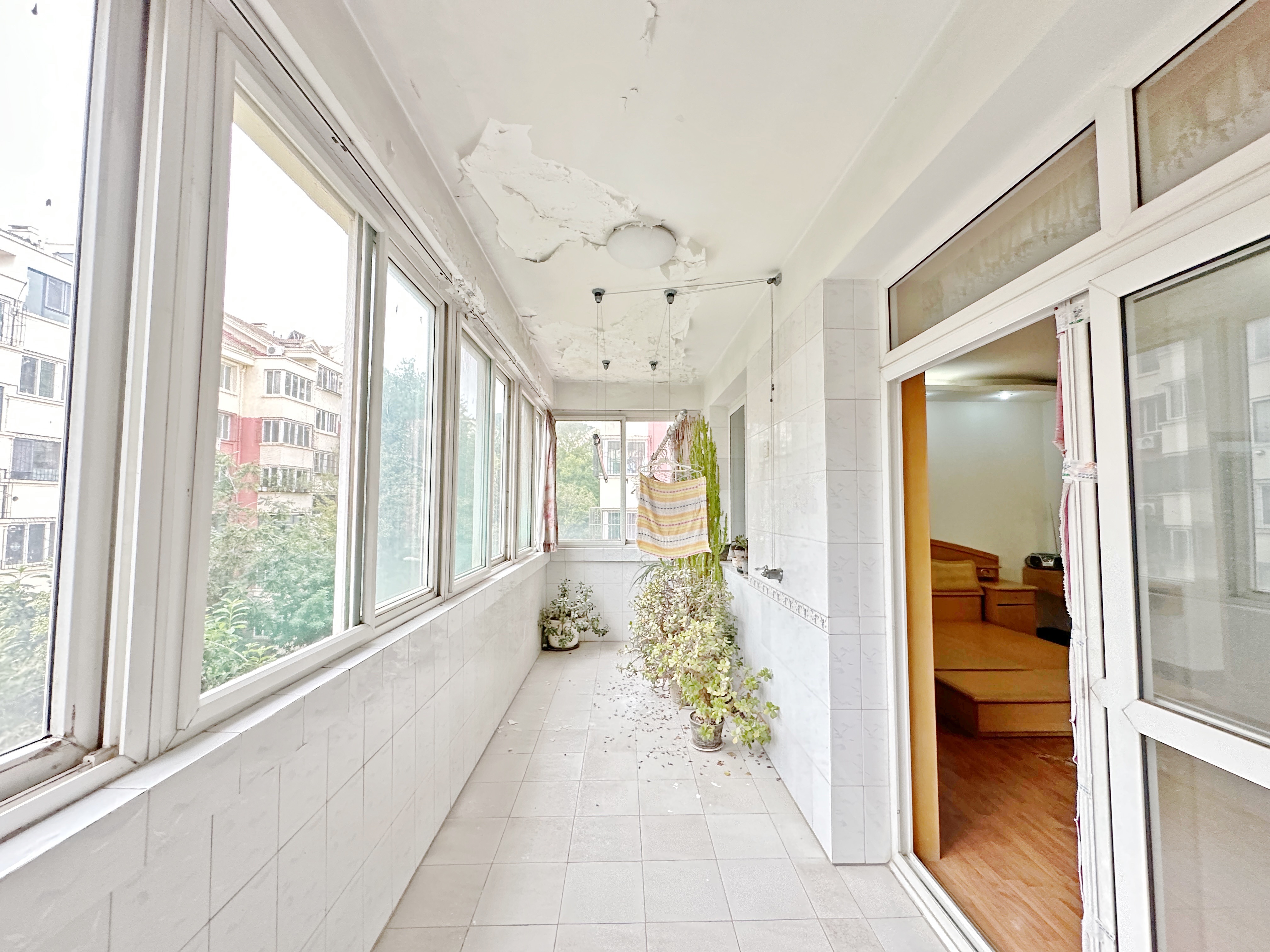 卧龙花园龙和苑