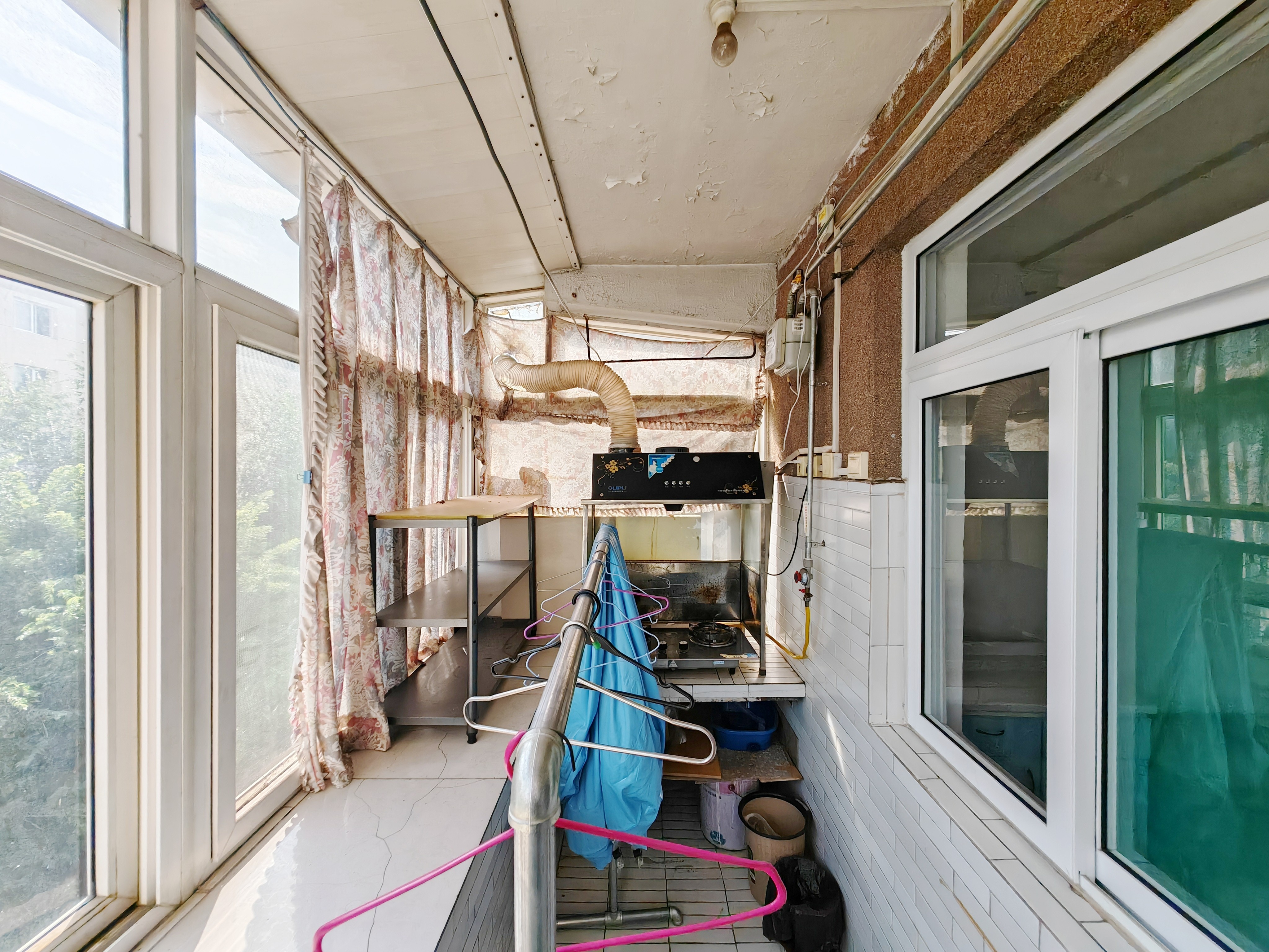 南券门巷小区(趵突泉南路16号)