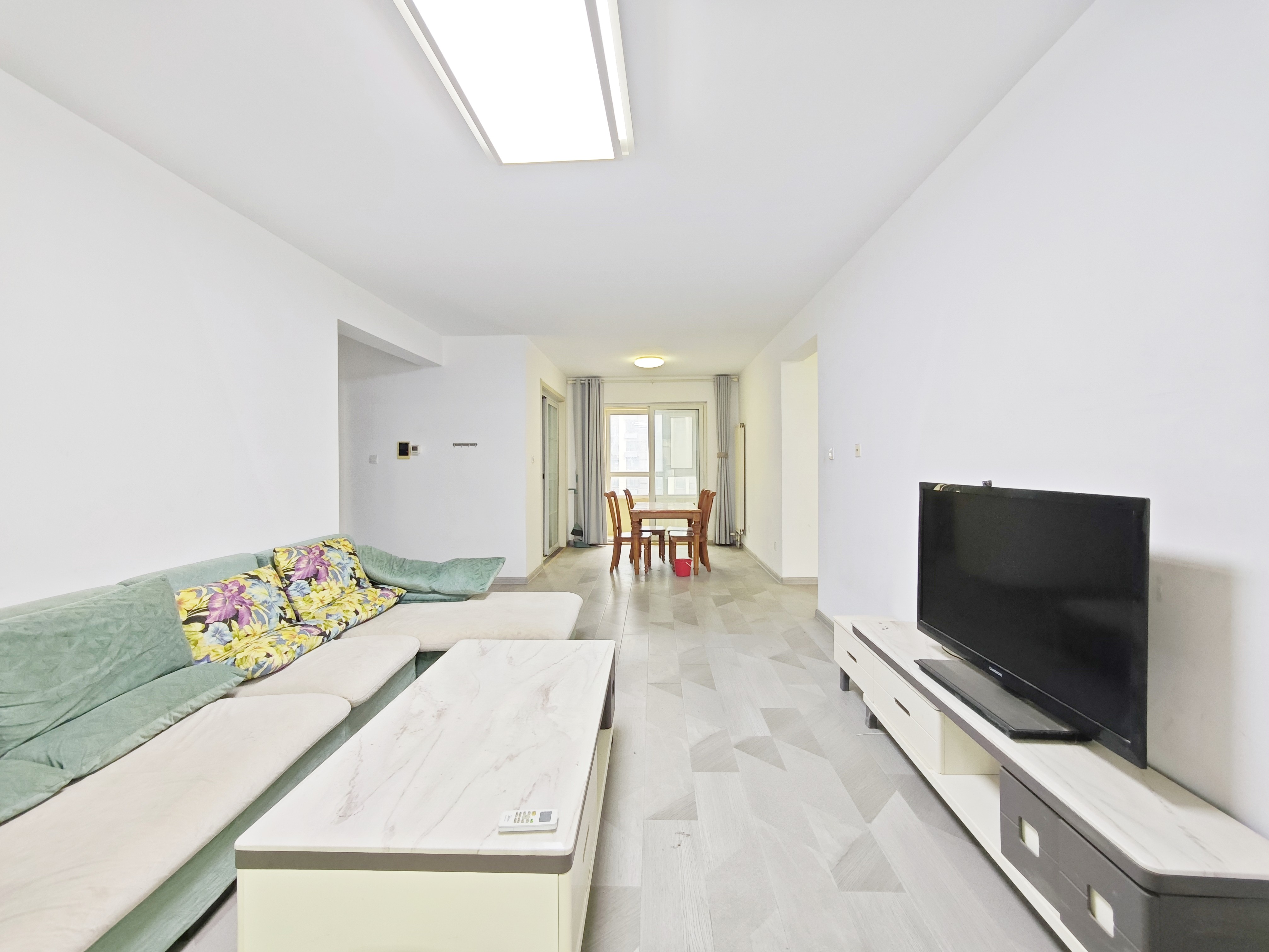 绿地新里香榭丽公馆